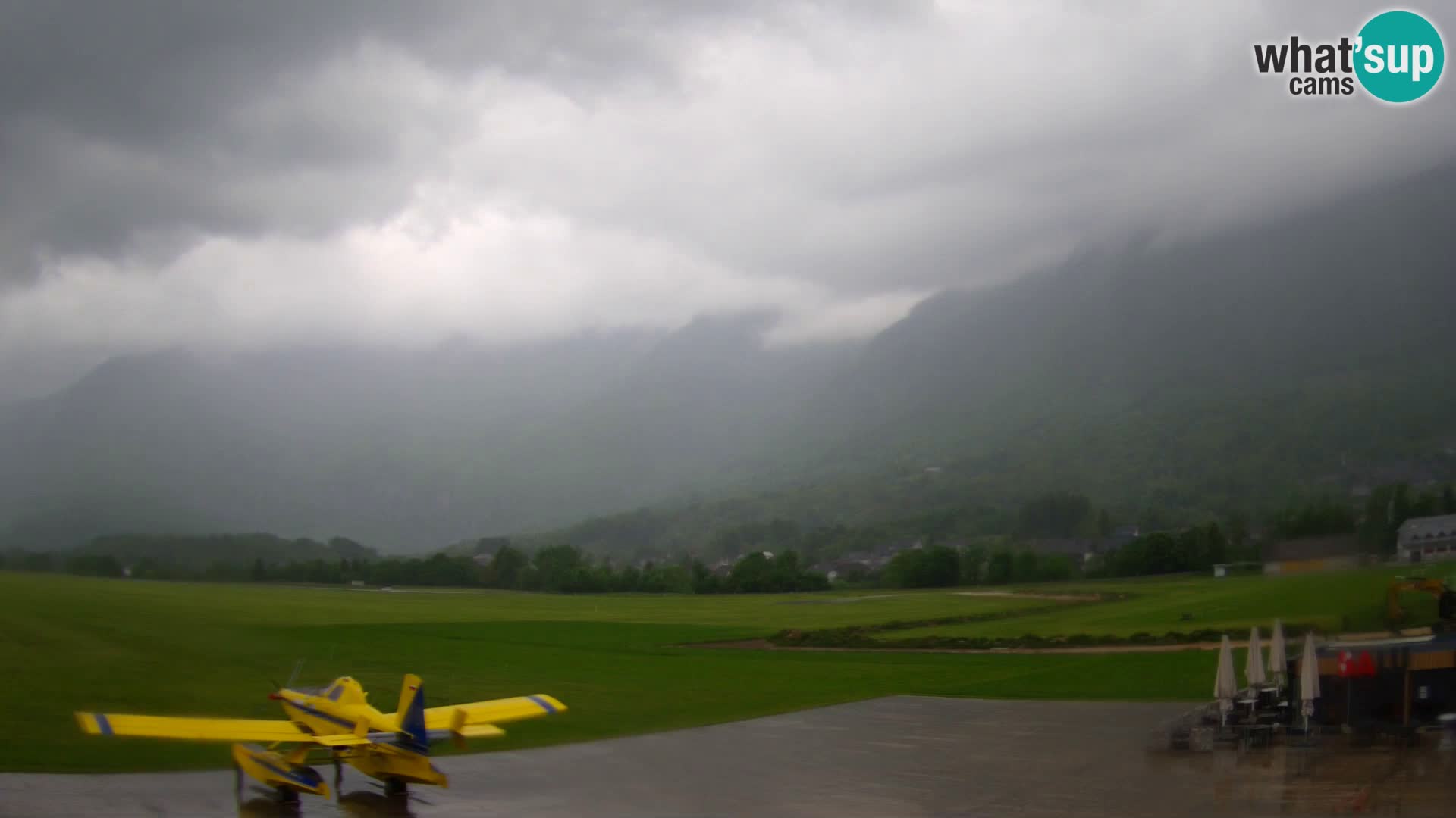 Live webcam Bovec airport – View to Kanin
