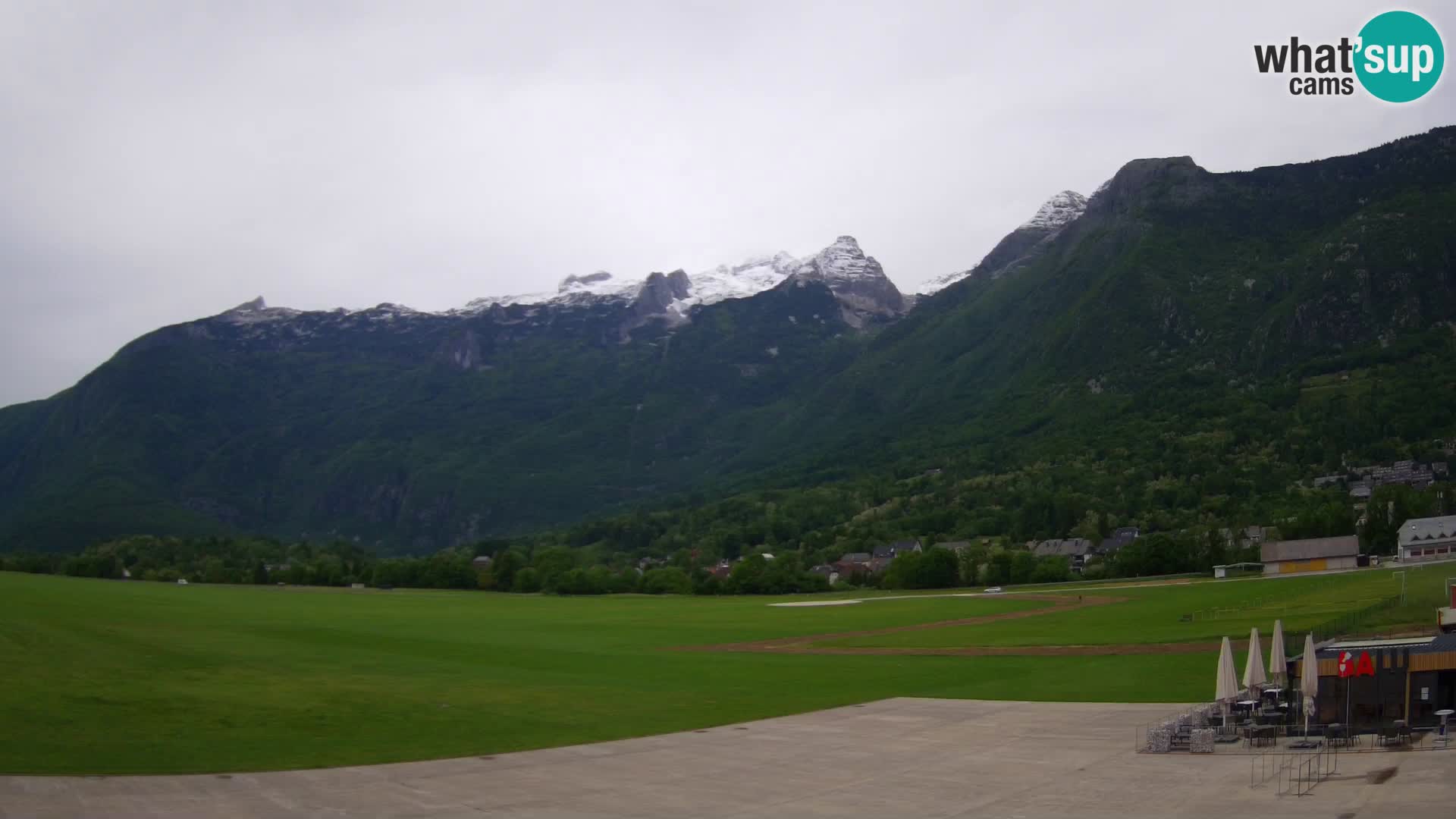 Live webcam Bovec airport – View to Kanin