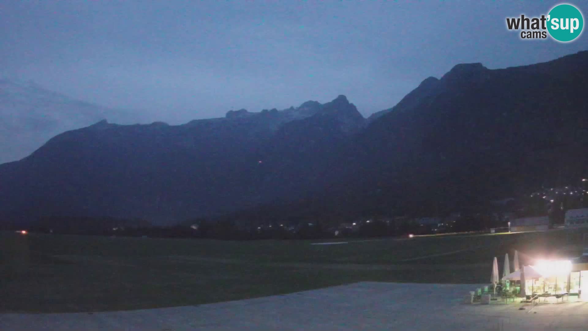 Cámara web en vivo Aeropuerto de Bovec – Vista a Kanin
