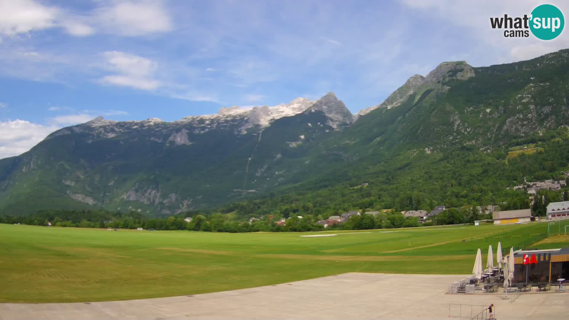 Cámara web en vivo Aeropuerto de Bovec – Vista a Kanin