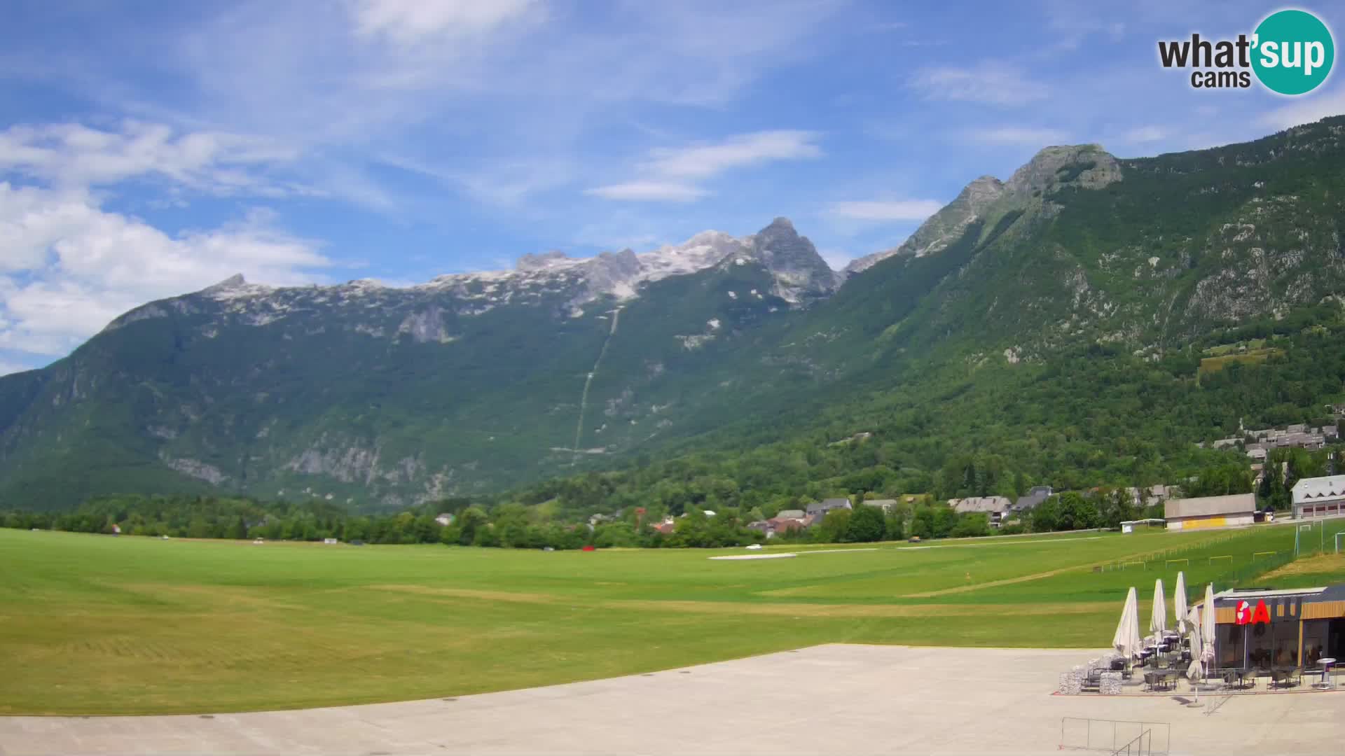 Webcam en direct Aéroport de Bovec – Vue sur Kanin