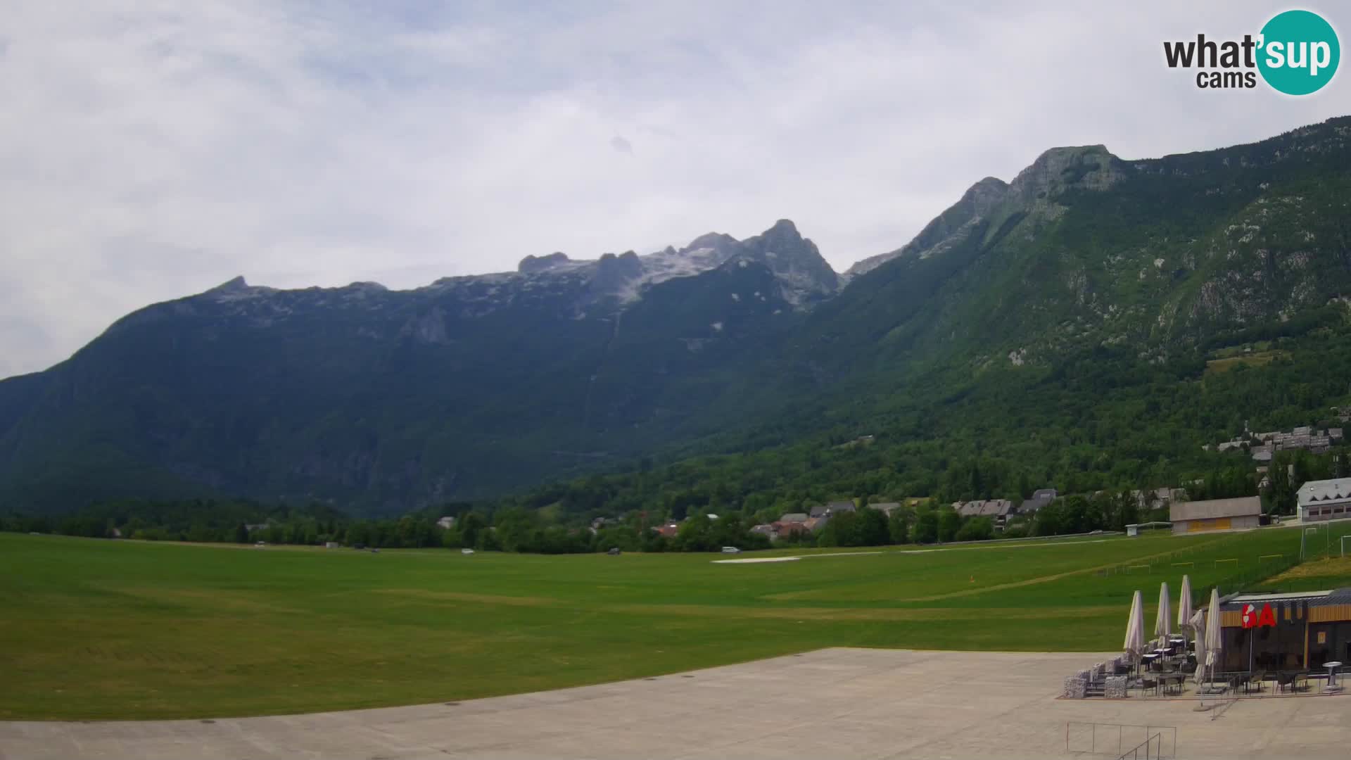 Live webcam Bovec airport – View to Kanin