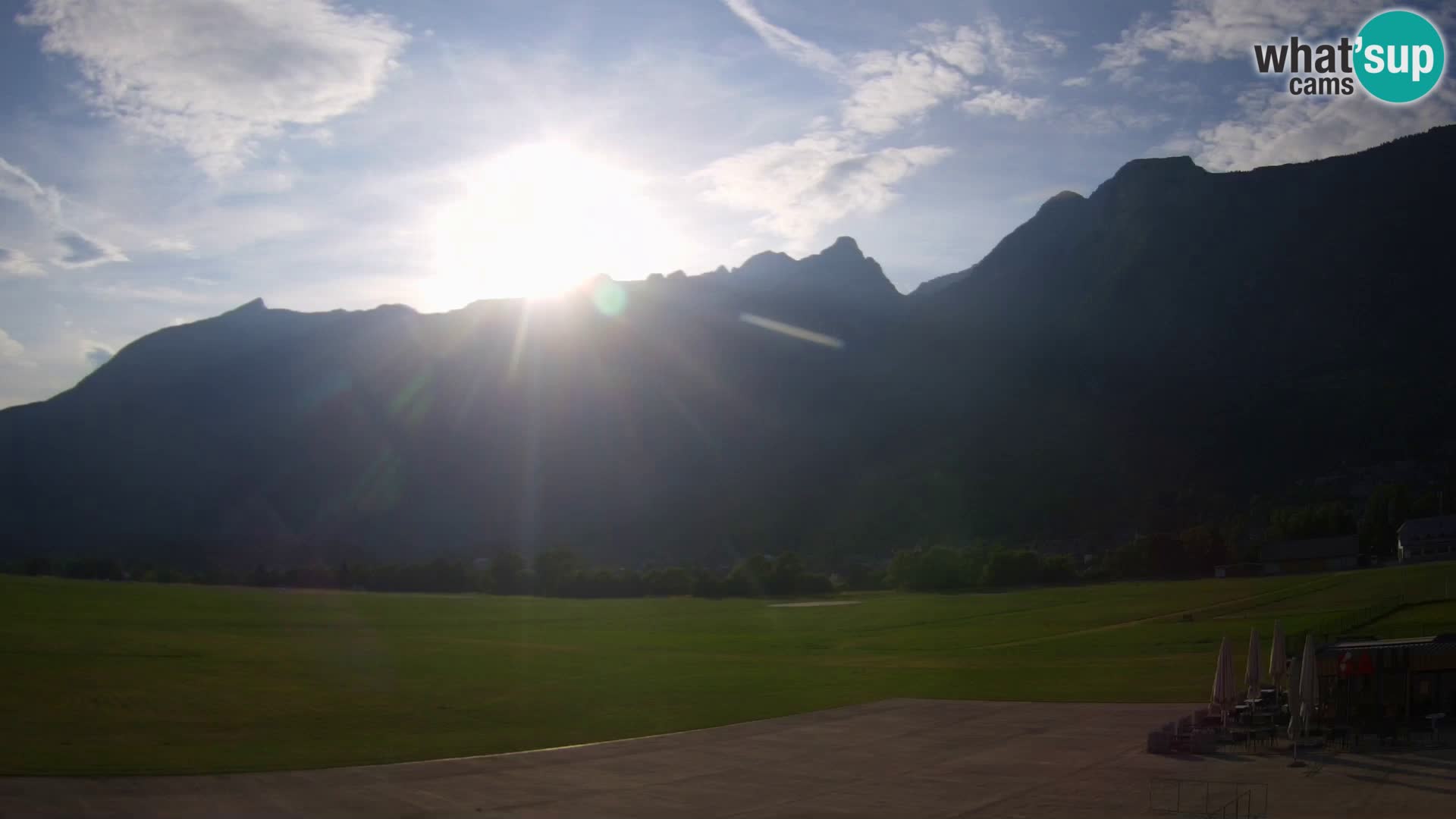 Webcam en direct Aéroport de Bovec – Vue sur Kanin