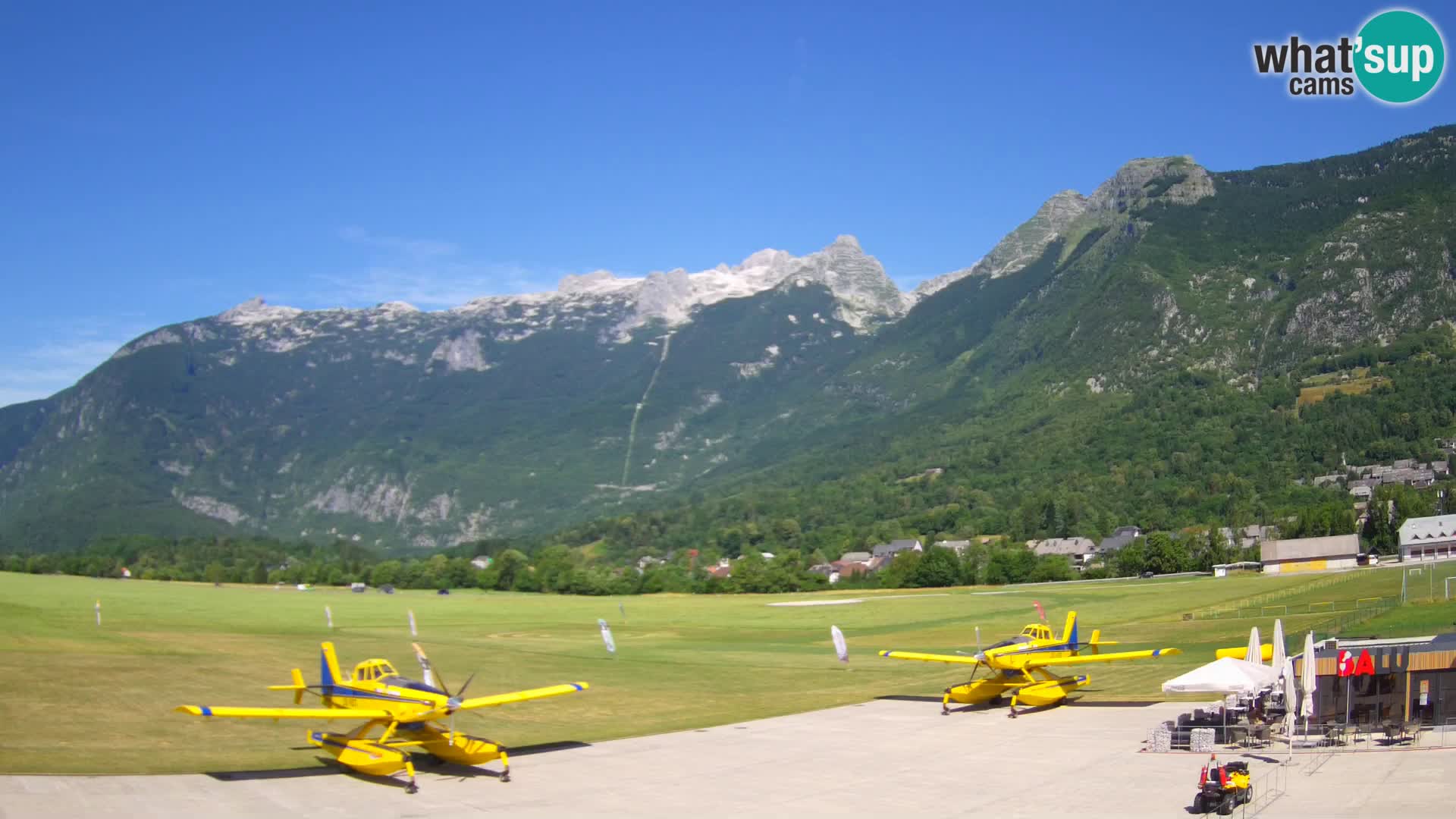 Live webcam Bovec airport – View to Kanin