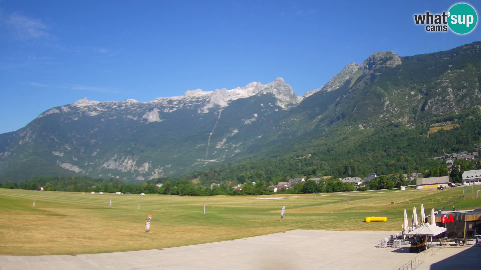 Webcam en direct Aéroport de Bovec – Vue sur Kanin