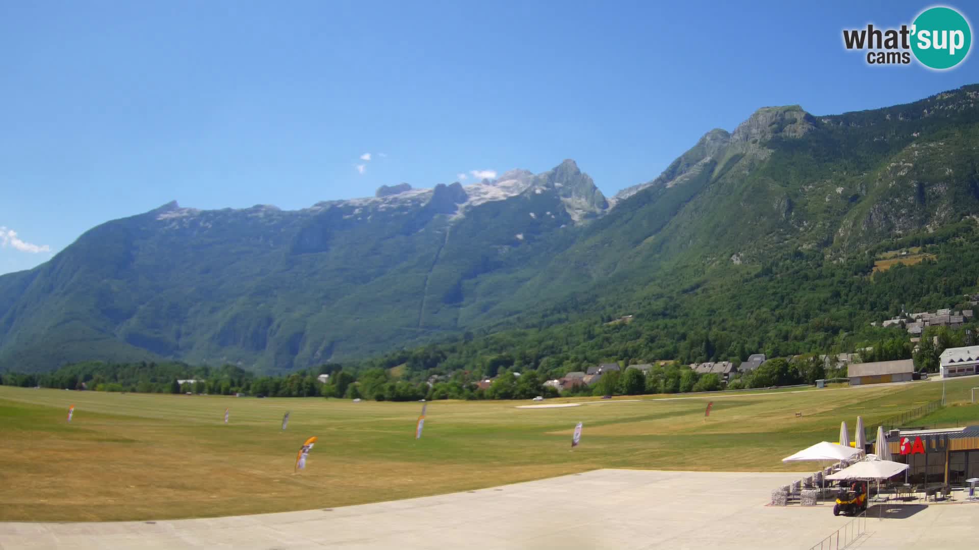 Cámara web en vivo Aeropuerto de Bovec – Vista a Kanin
