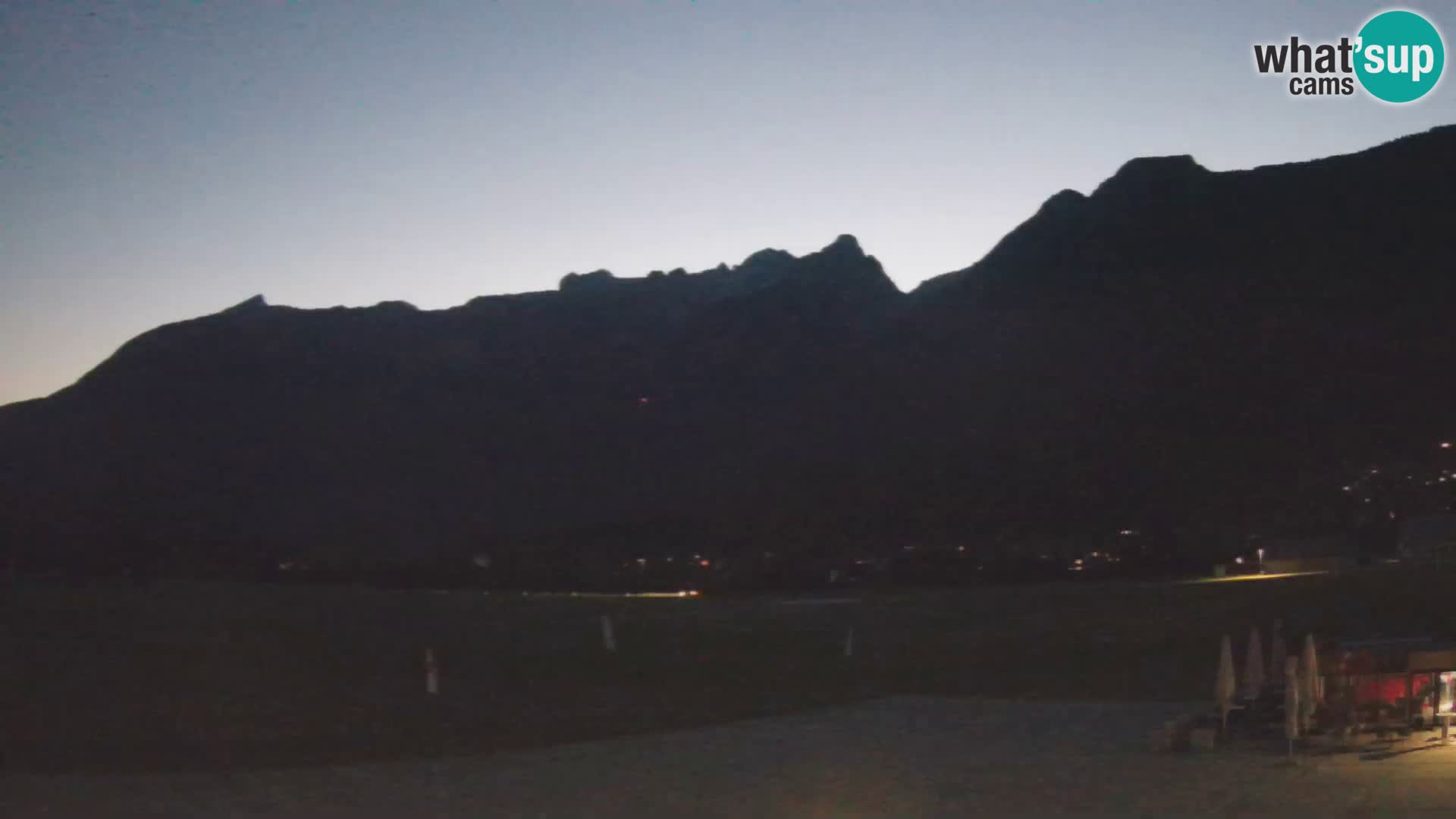 Web kamera uživo Zračna luka Bovec – Pogled na Kanin