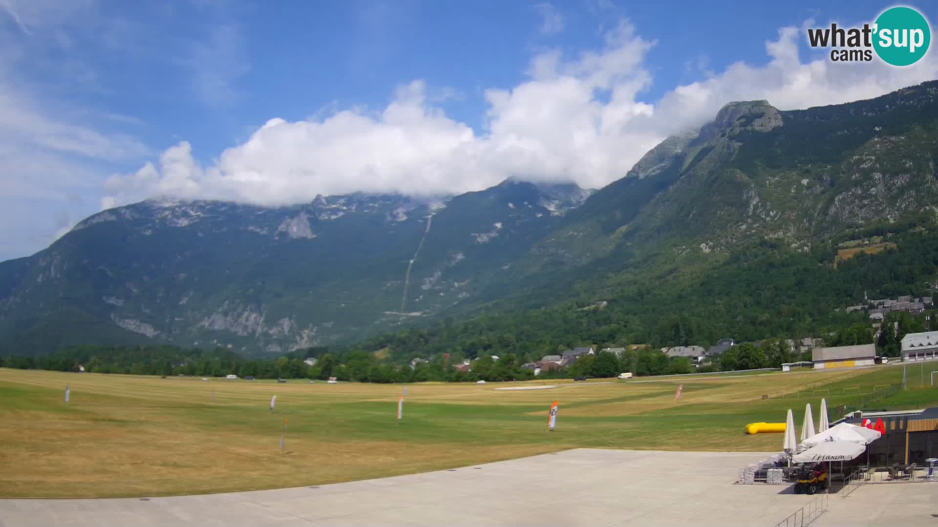 Webcam en direct Aéroport de Bovec – Vue sur Kanin