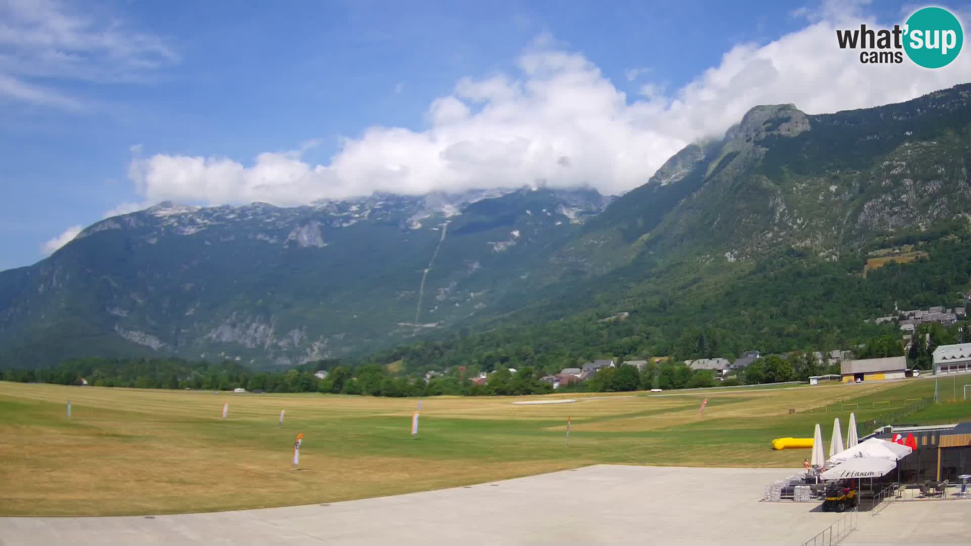 Webcam en direct Aéroport de Bovec – Vue sur Kanin