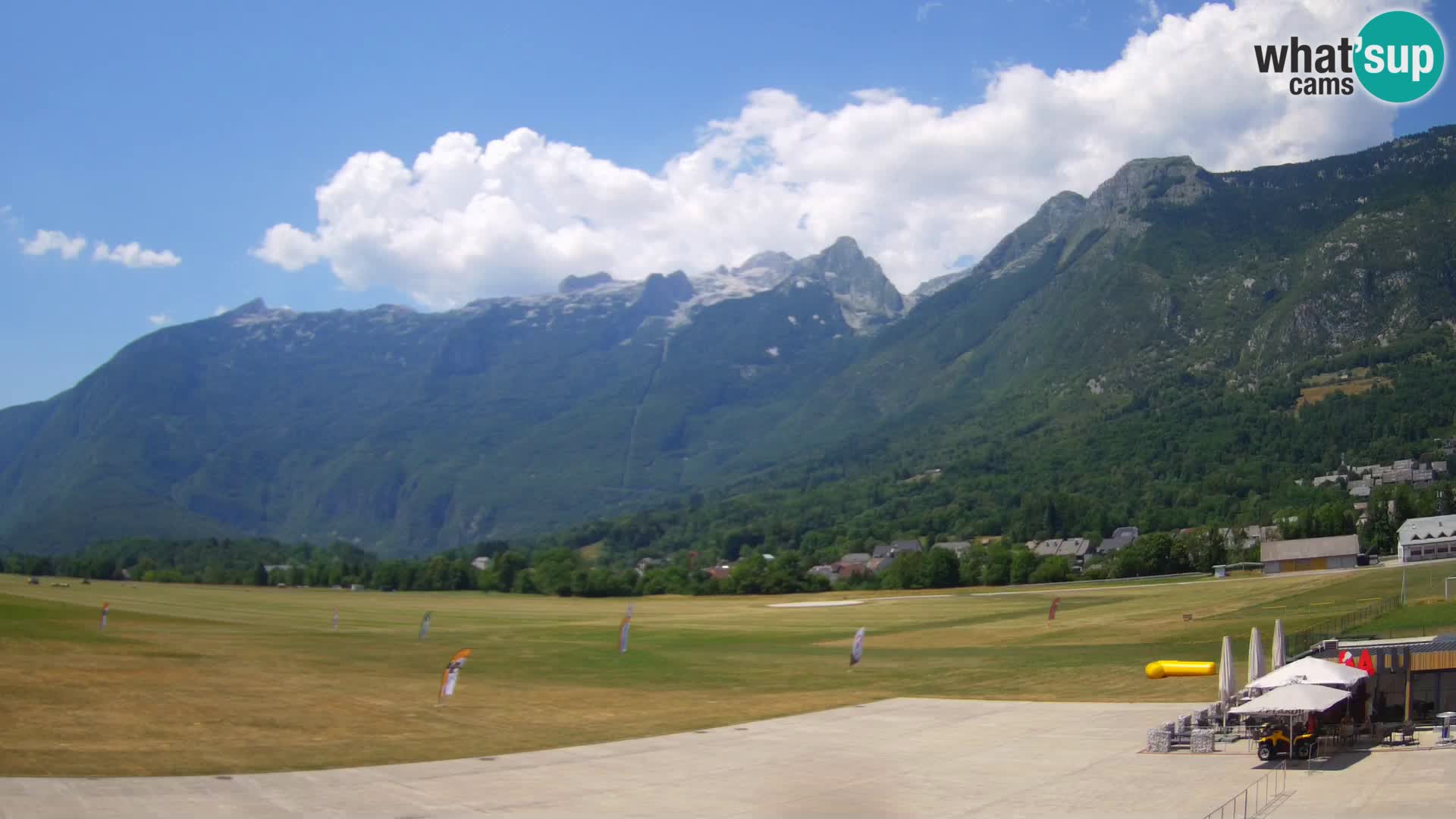 Webcam en direct Aéroport de Bovec – Vue sur Kanin