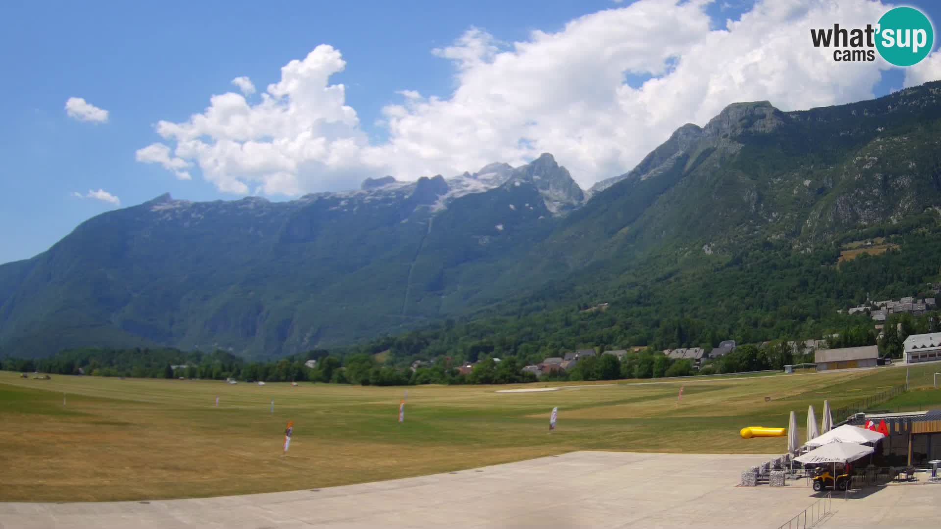 Webcam en direct Aéroport de Bovec – Vue sur Kanin