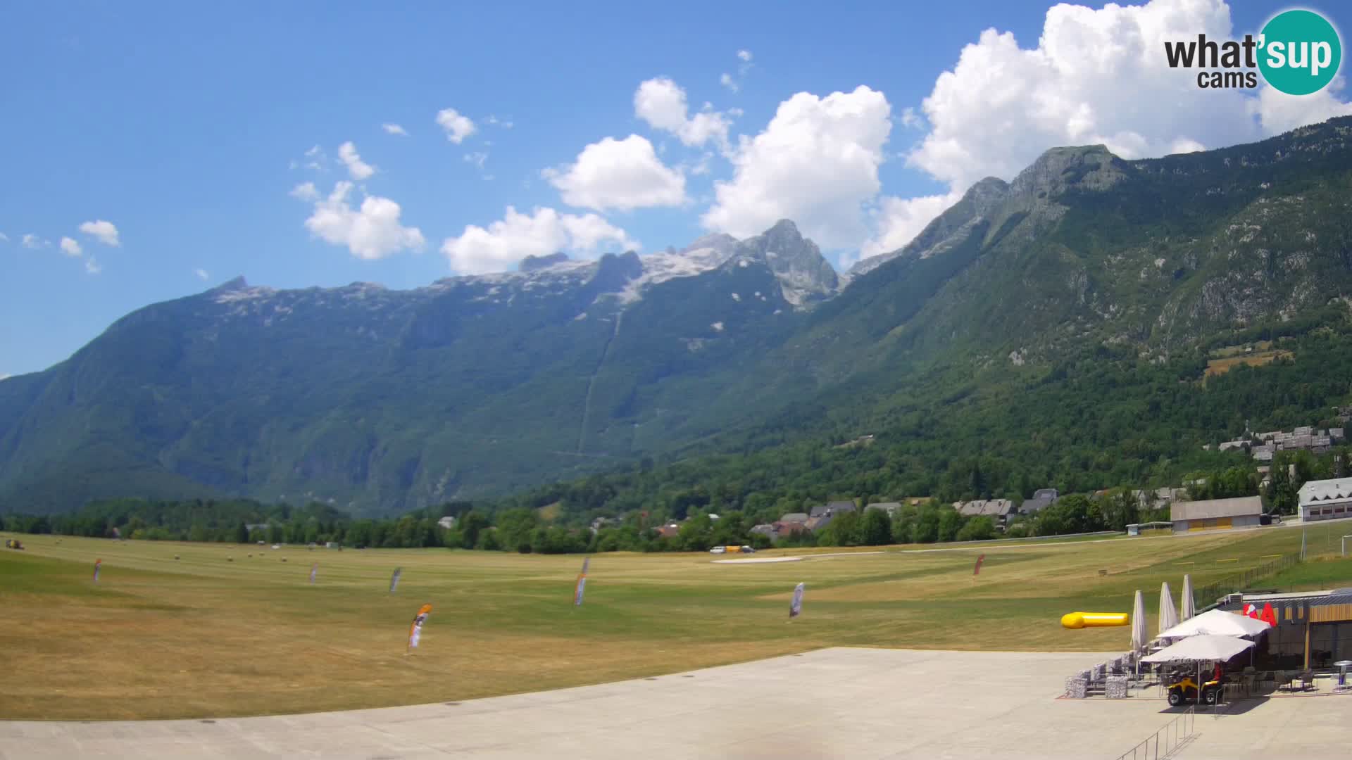 Webcam en direct Aéroport de Bovec – Vue sur Kanin