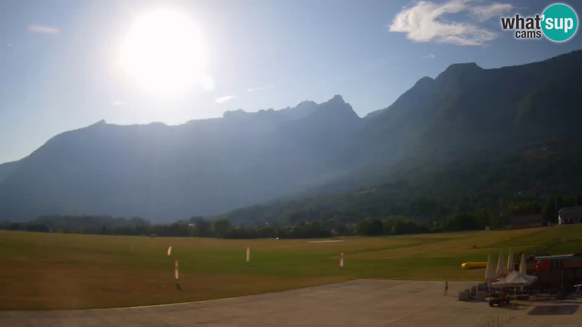 Webcam en direct Aéroport de Bovec – Vue sur Kanin