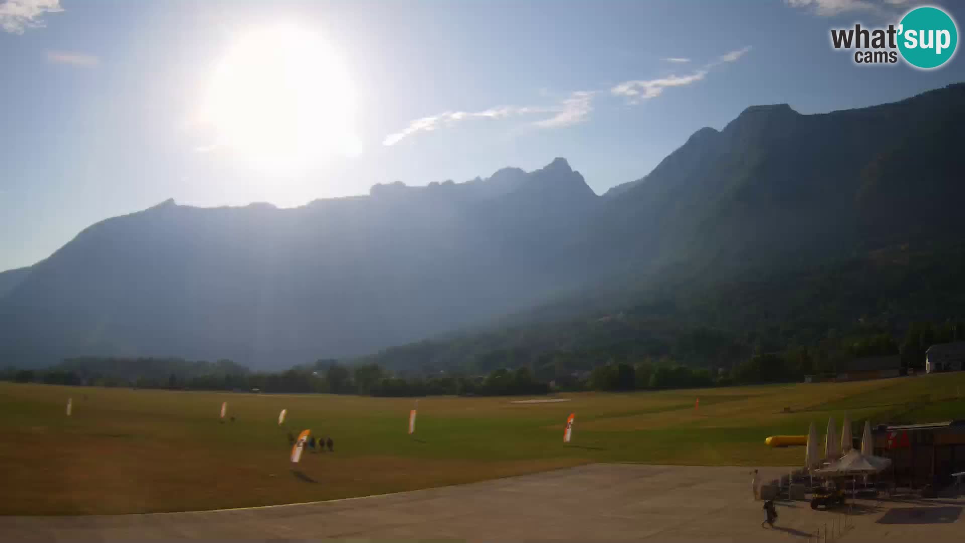 Live webcam Bovec airport – View to Kanin