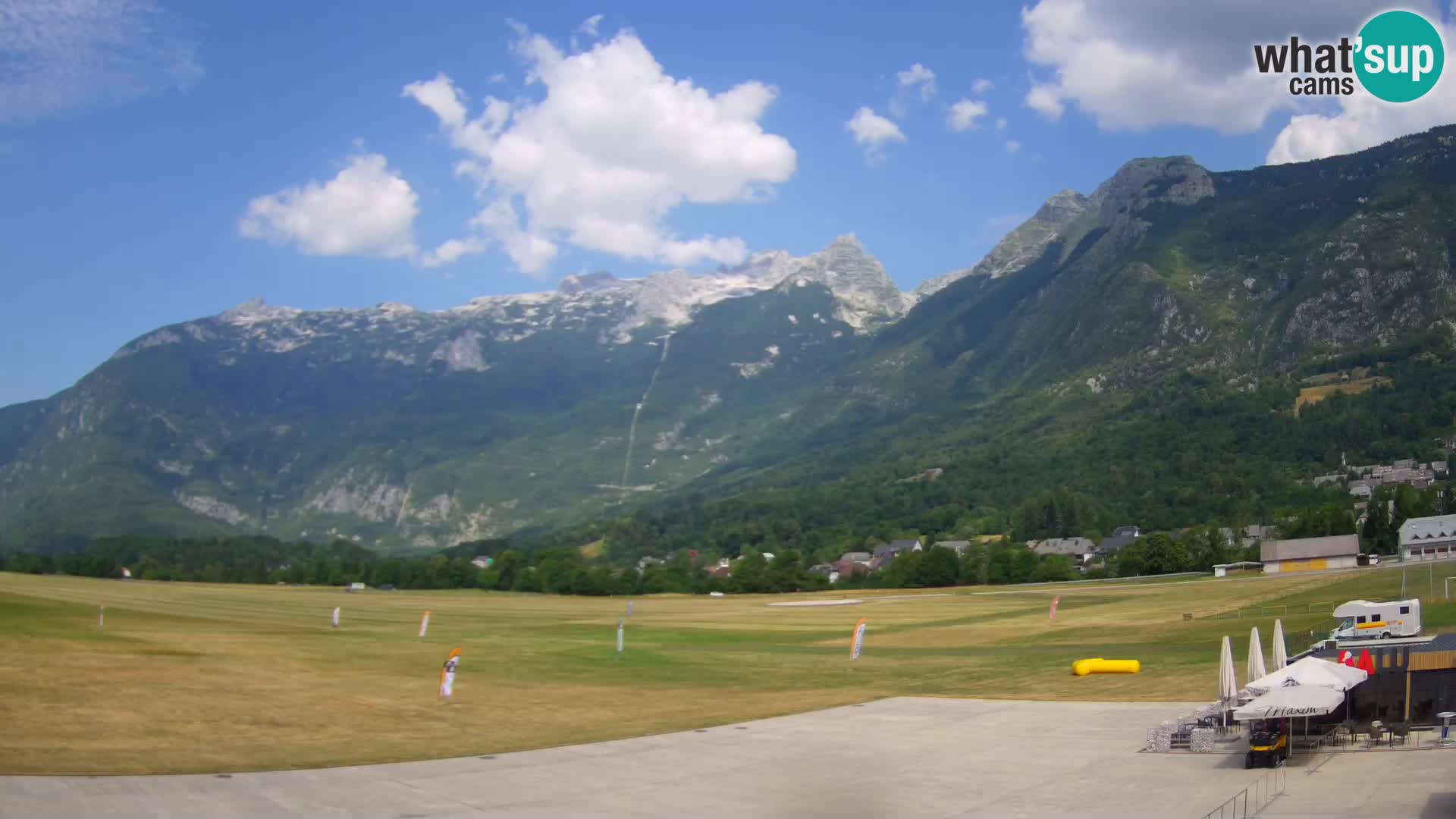 Cámara web en vivo Aeropuerto de Bovec – Vista a Kanin