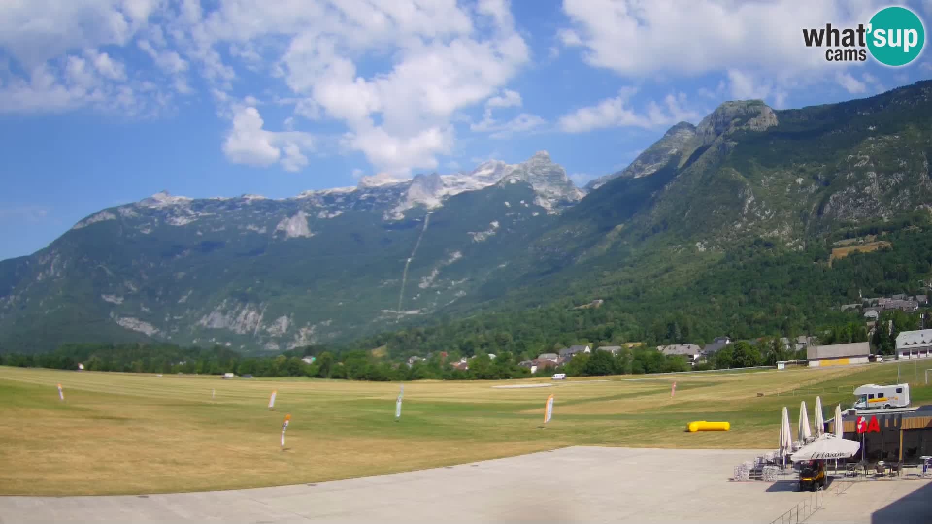 Webcam en direct Aéroport de Bovec – Vue sur Kanin