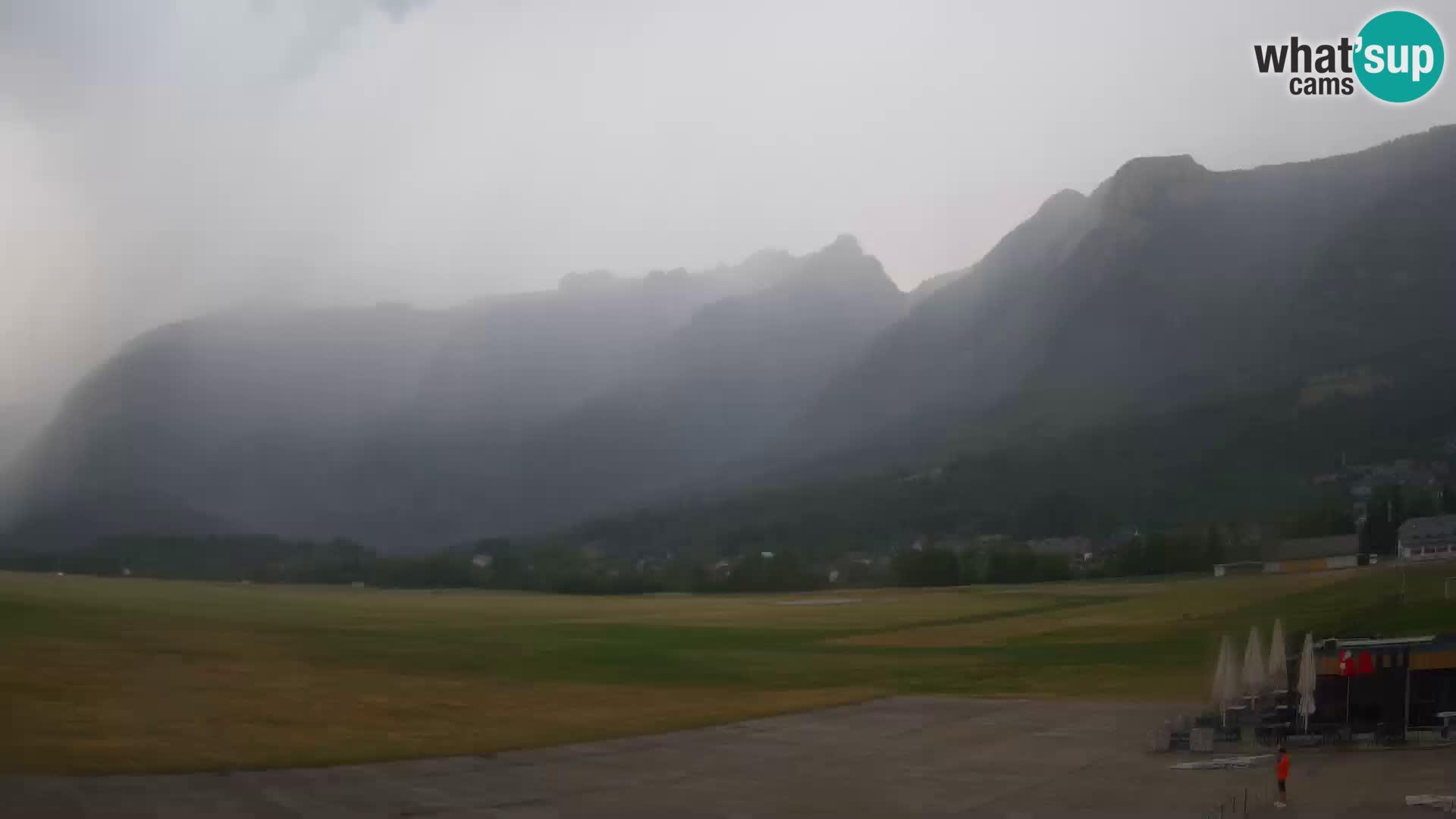 Live webcam Bovec airport – View to Kanin