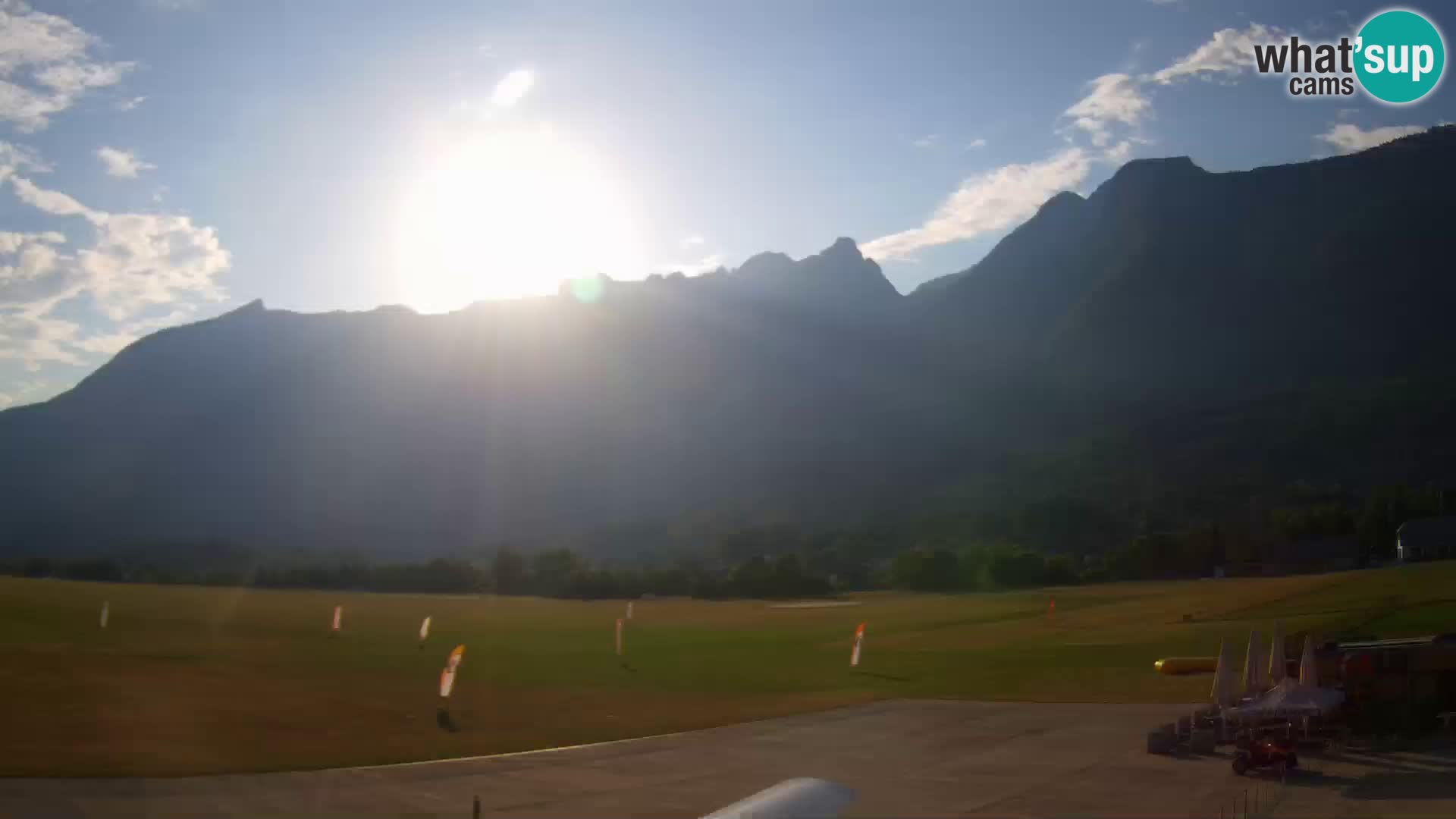 Live webcam Bovec airport – View to Kanin
