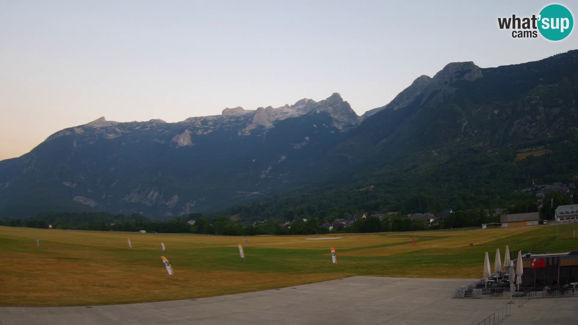 Webcam en direct Aéroport de Bovec – Vue sur Kanin