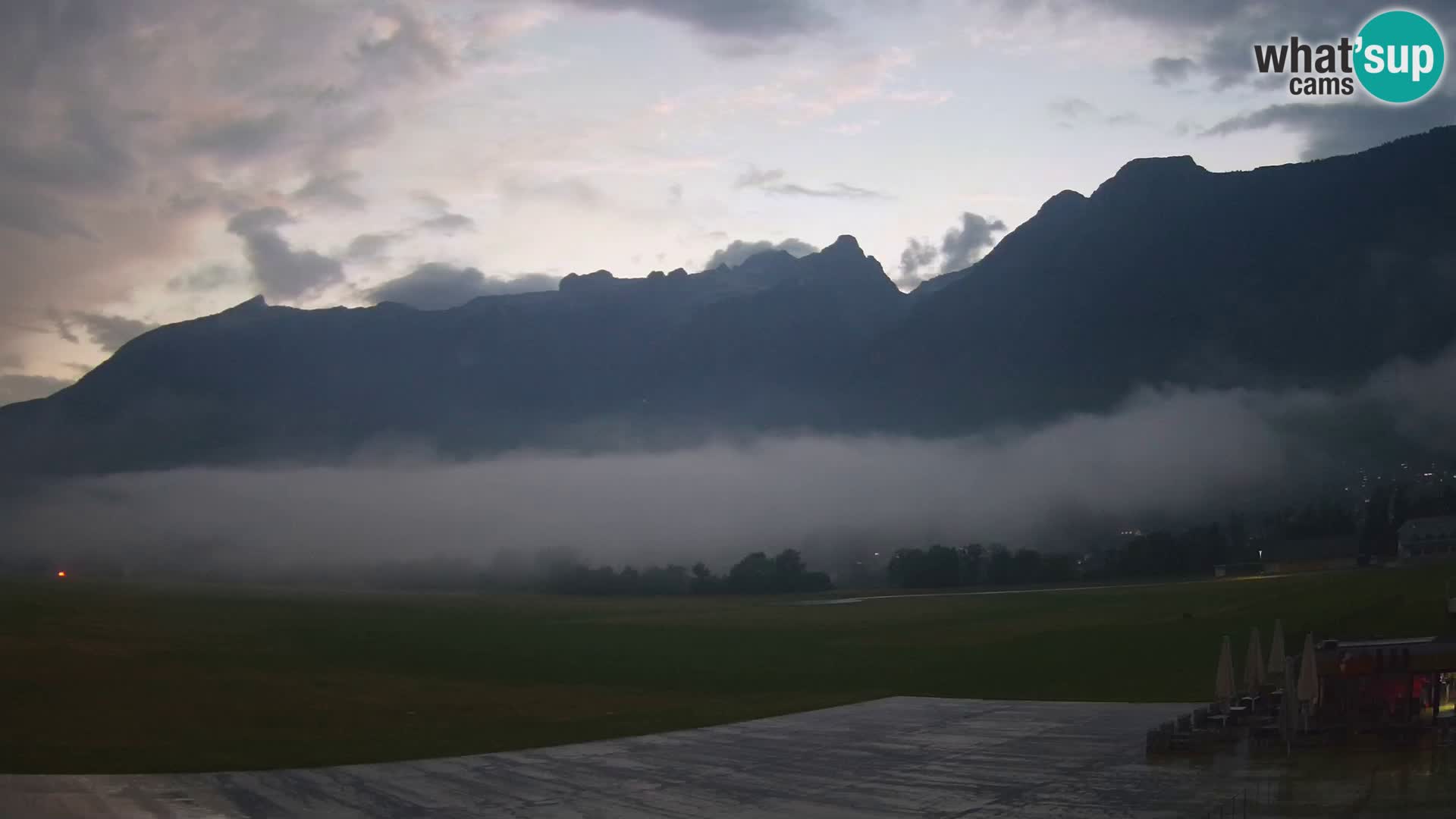 Webcam en direct Aéroport de Bovec – Vue sur Kanin