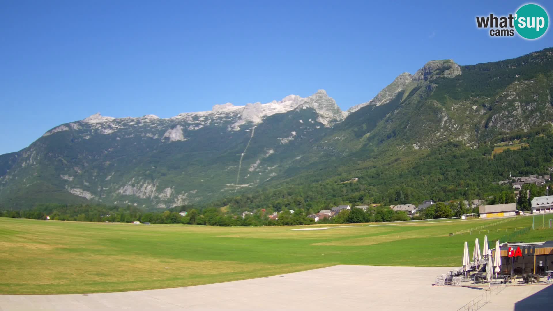 Cámara web en vivo Aeropuerto de Bovec – Vista a Kanin
