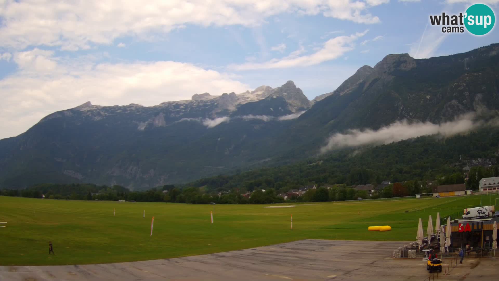 Webcam en direct Aéroport de Bovec – Vue sur Kanin