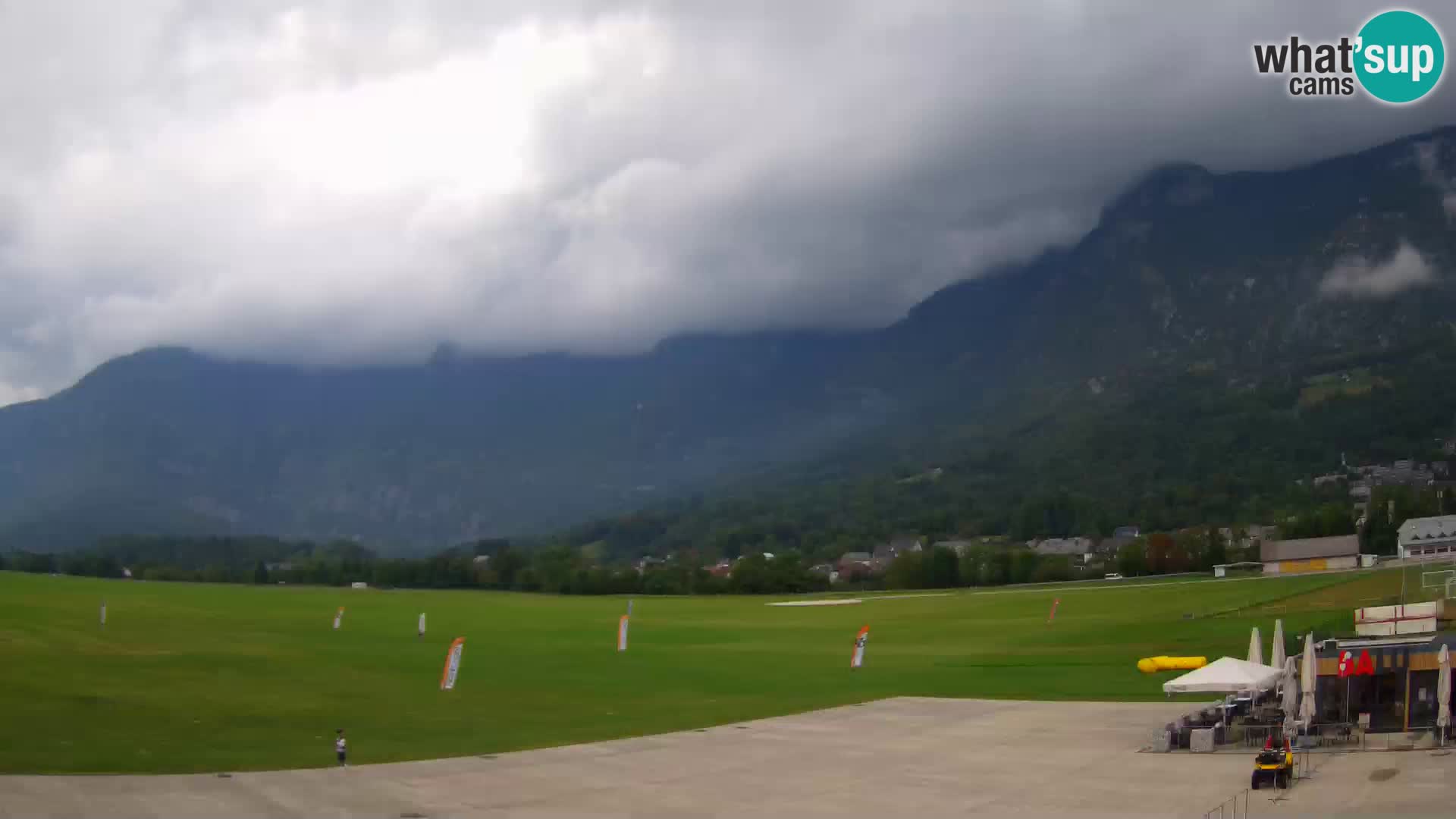 Webcam en direct Aéroport de Bovec – Vue sur Kanin