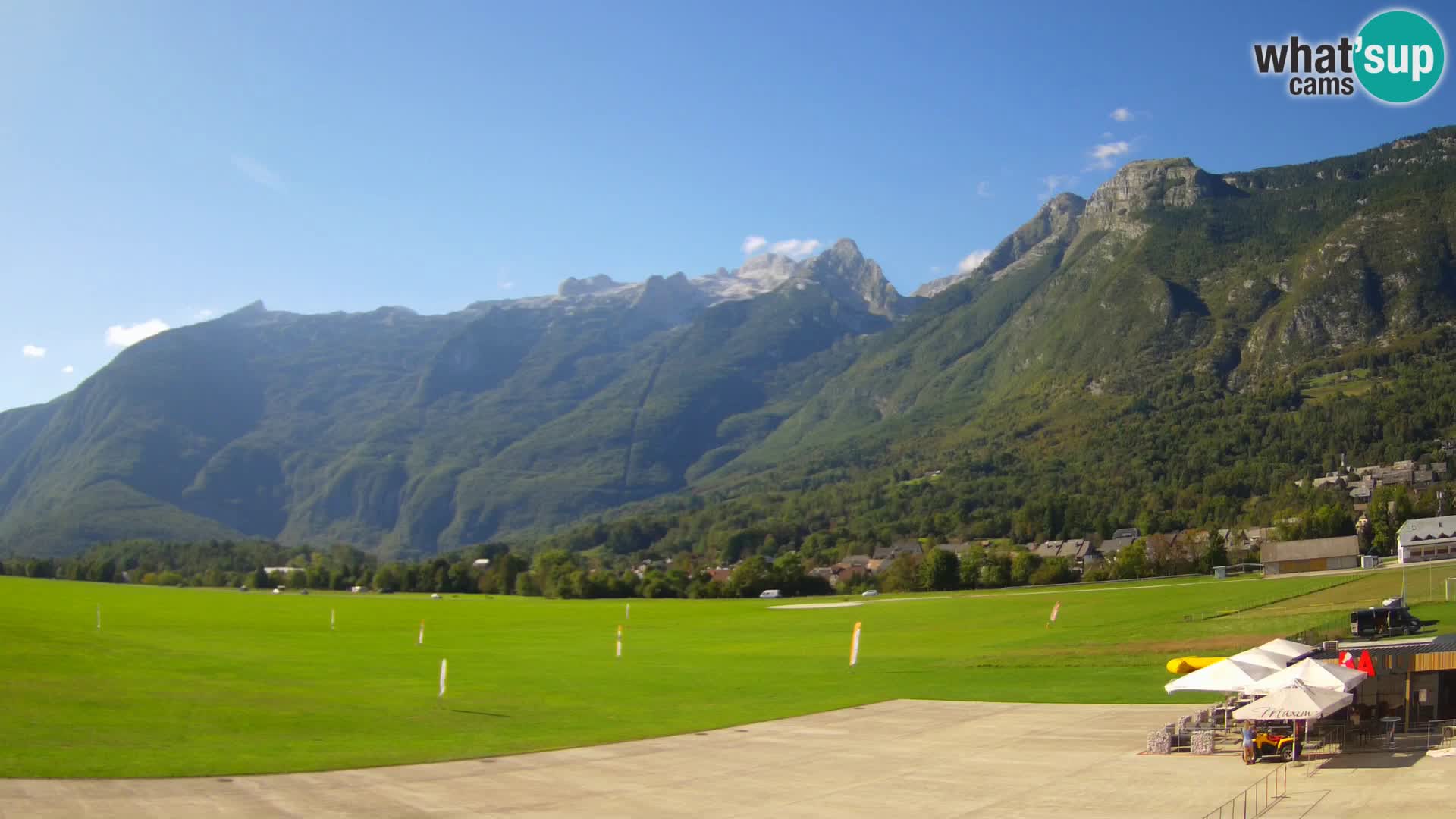 Webcam en direct Aéroport de Bovec – Vue sur Kanin