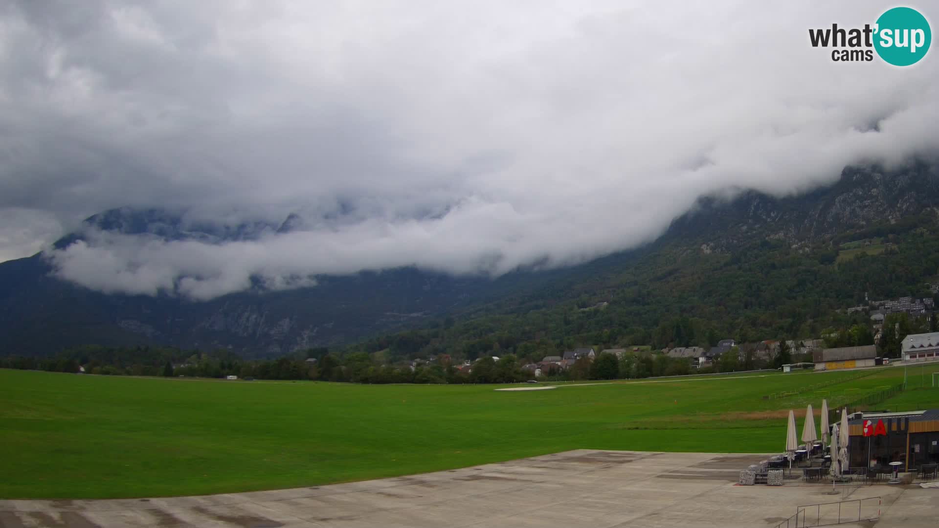 Webcam en direct Aéroport de Bovec – Vue sur Kanin