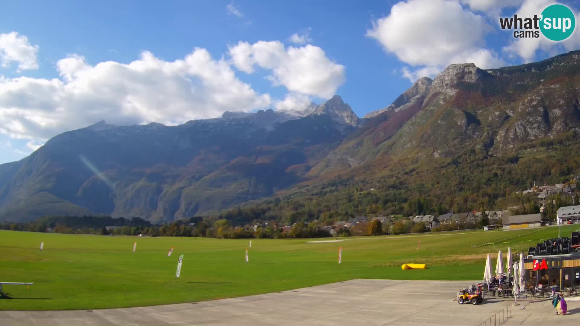 Webcam en direct Aéroport de Bovec – Vue sur Kanin