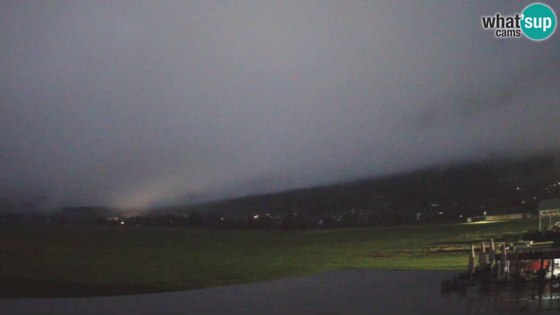 Webcam en direct Aéroport de Bovec – Vue sur Kanin