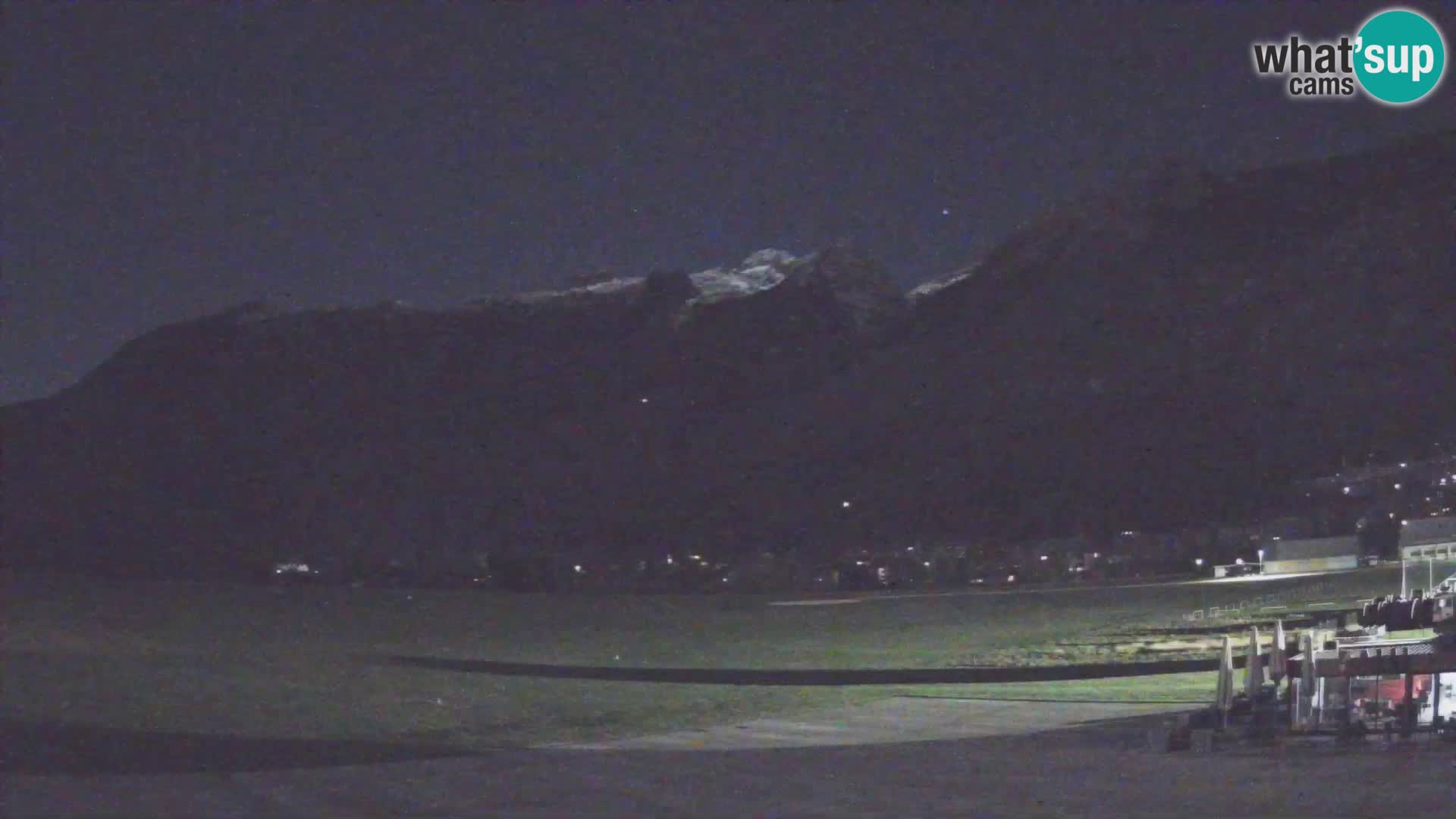 Web kamera uživo Zračna luka Bovec – Pogled na Kanin