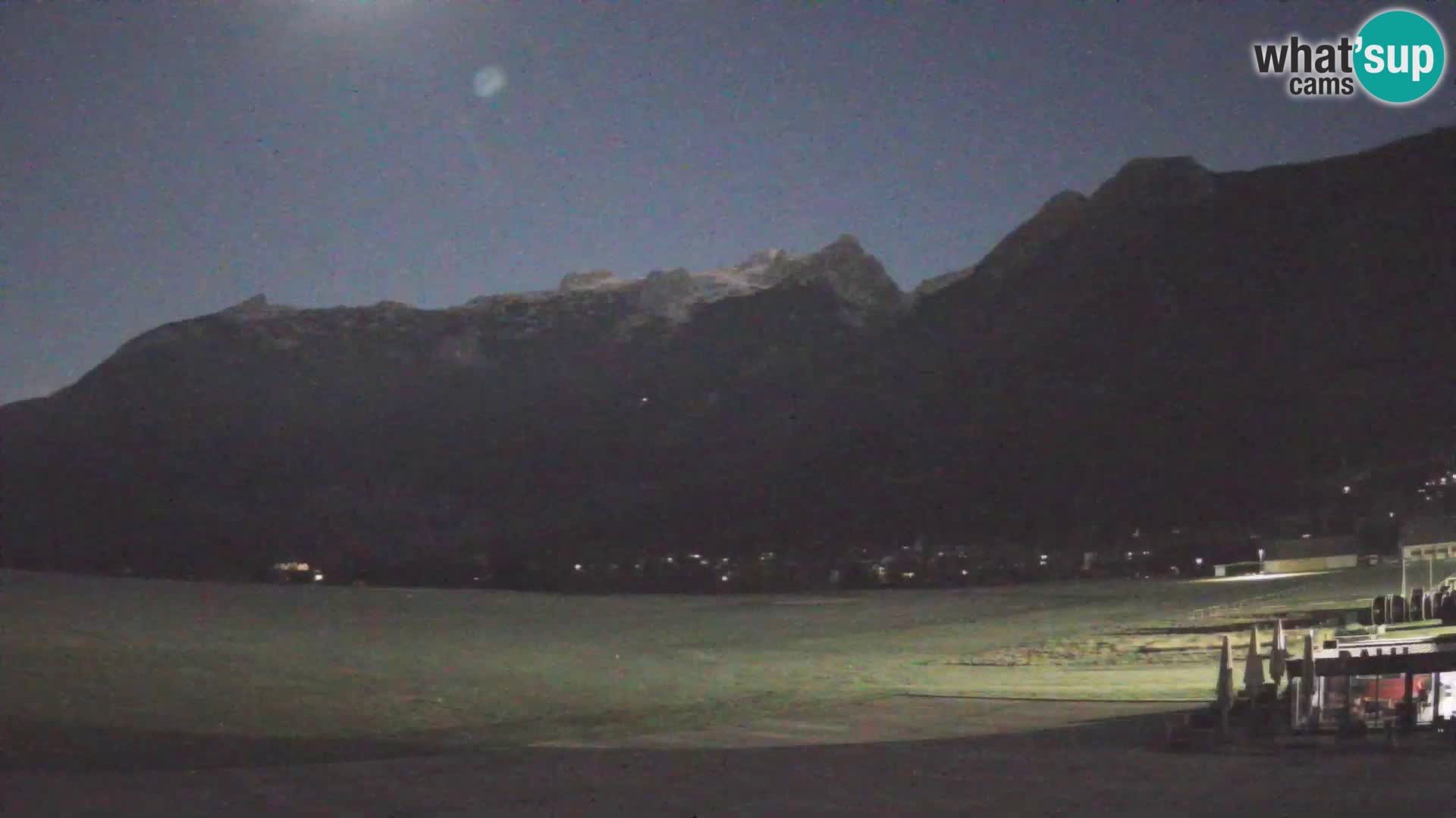Webcam en direct Aéroport de Bovec – Vue sur Kanin