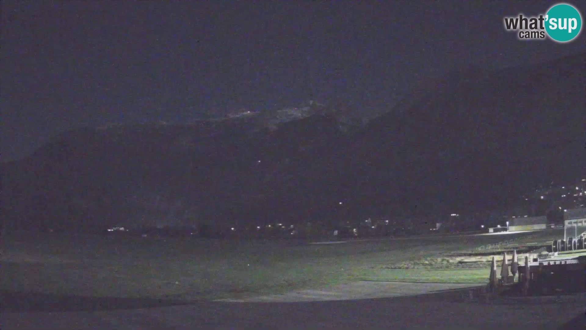 Web kamera uživo Zračna luka Bovec – Pogled na Kanin