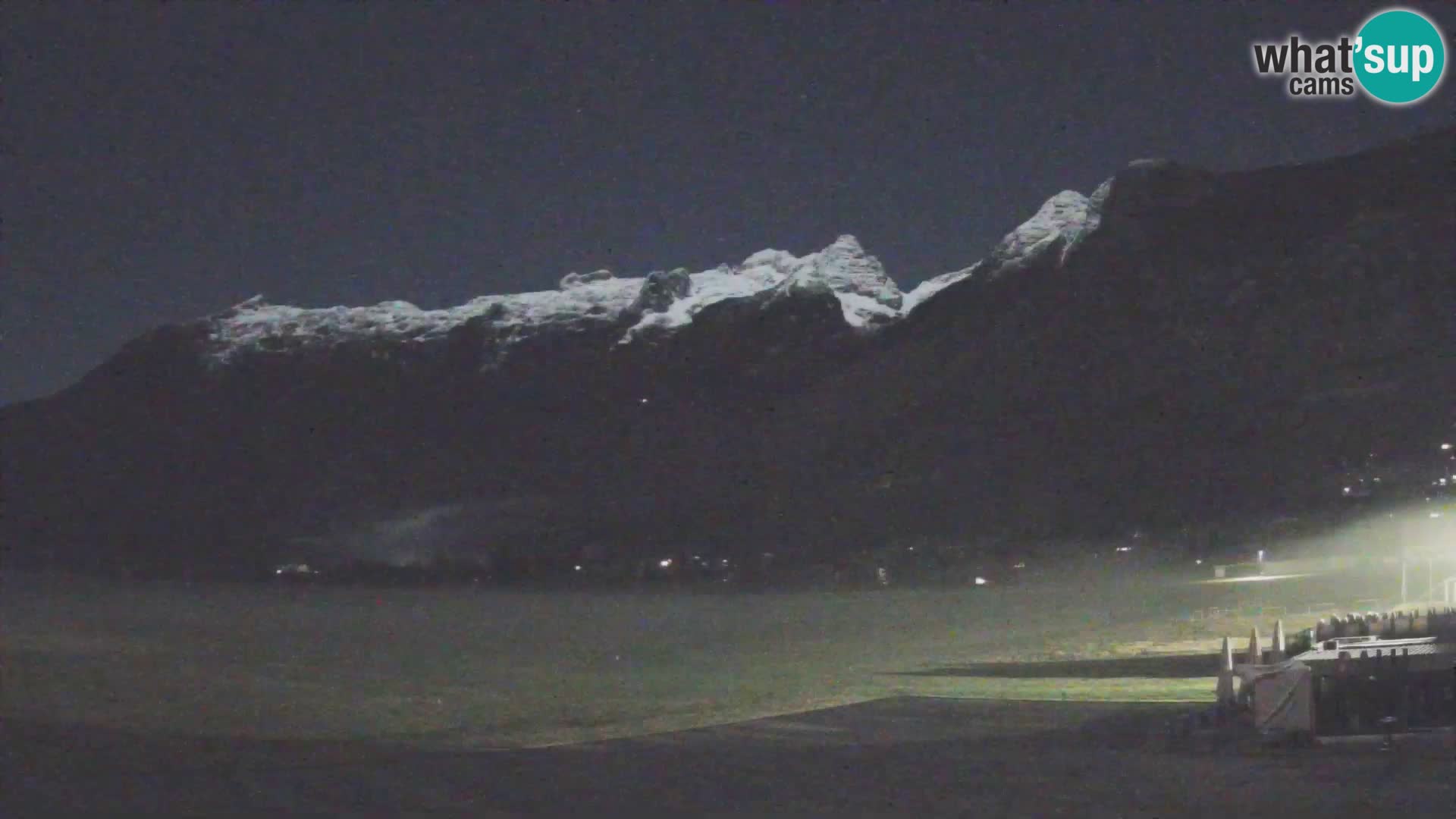 Web kamera uživo Zračna luka Bovec – Pogled na Kanin