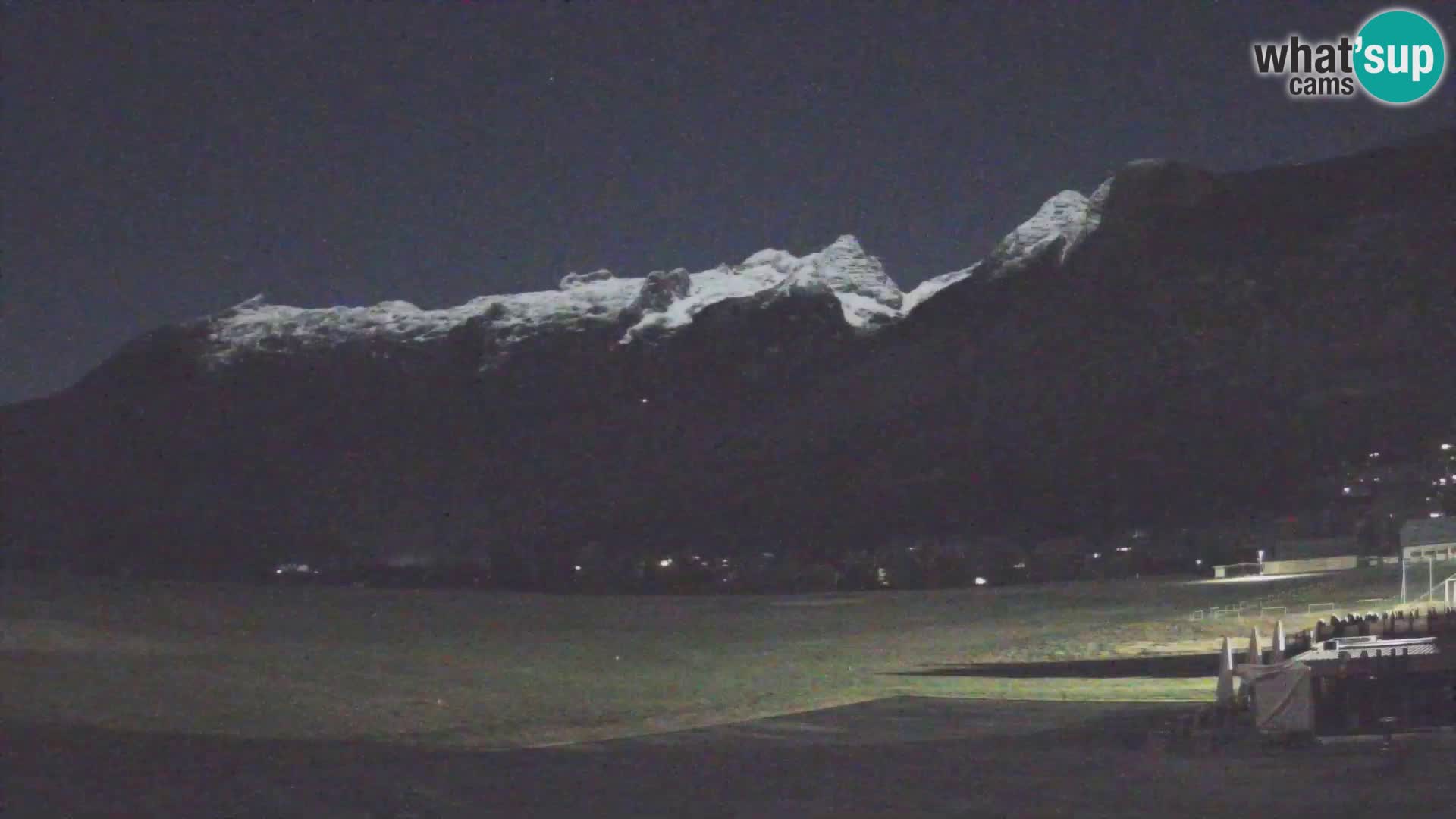 Cámara web en vivo Aeropuerto de Bovec – Vista a Kanin