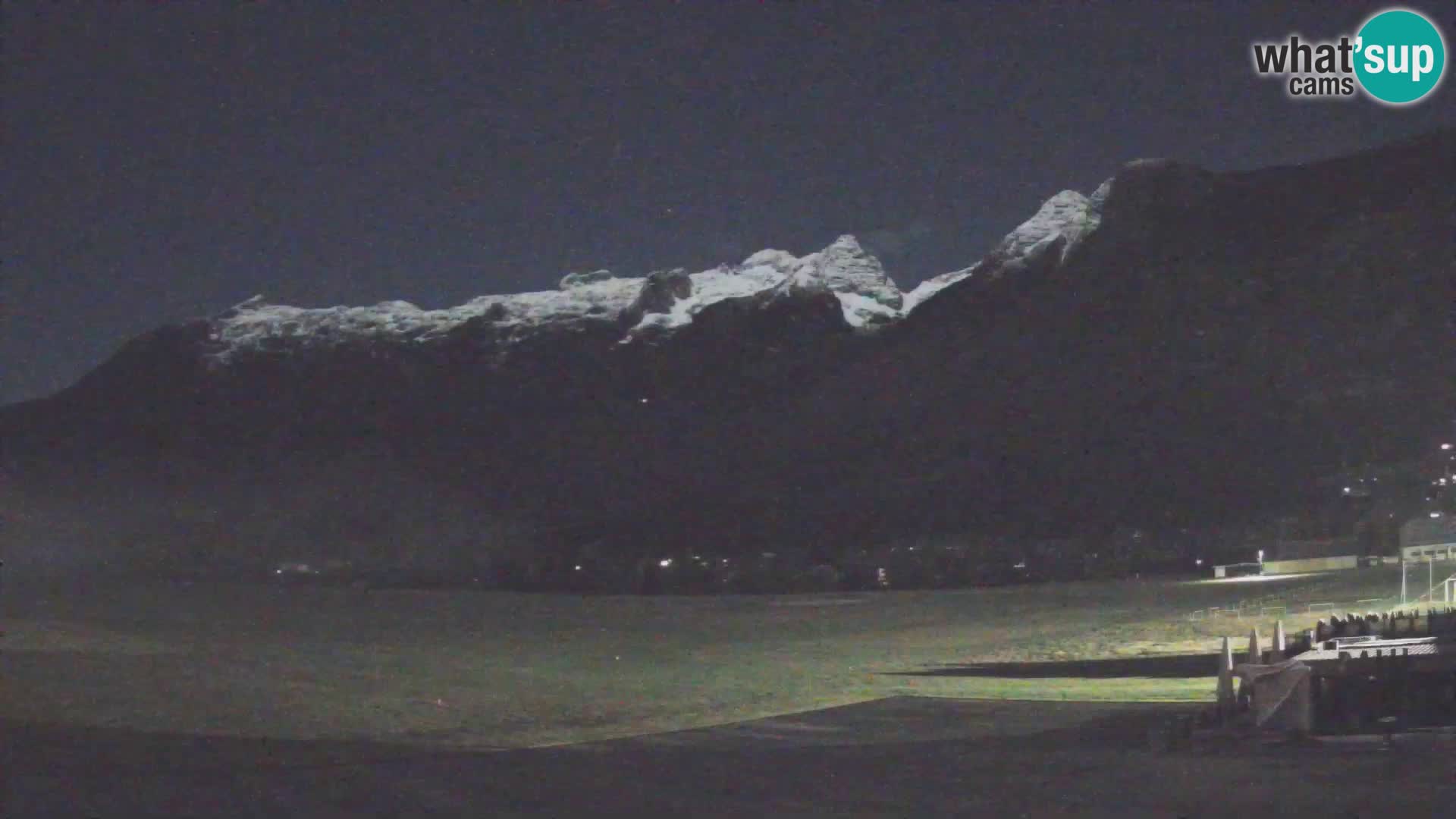 Webcam en direct Aéroport de Bovec – Vue sur Kanin