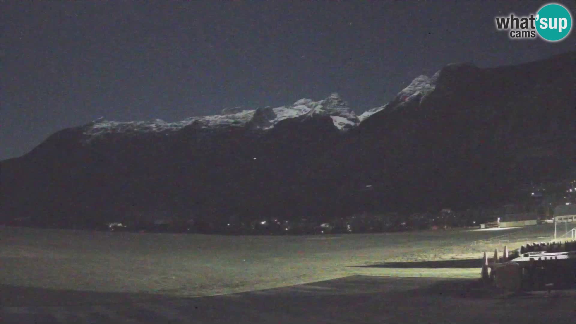 Live webcam Bovec airport – View to Kanin