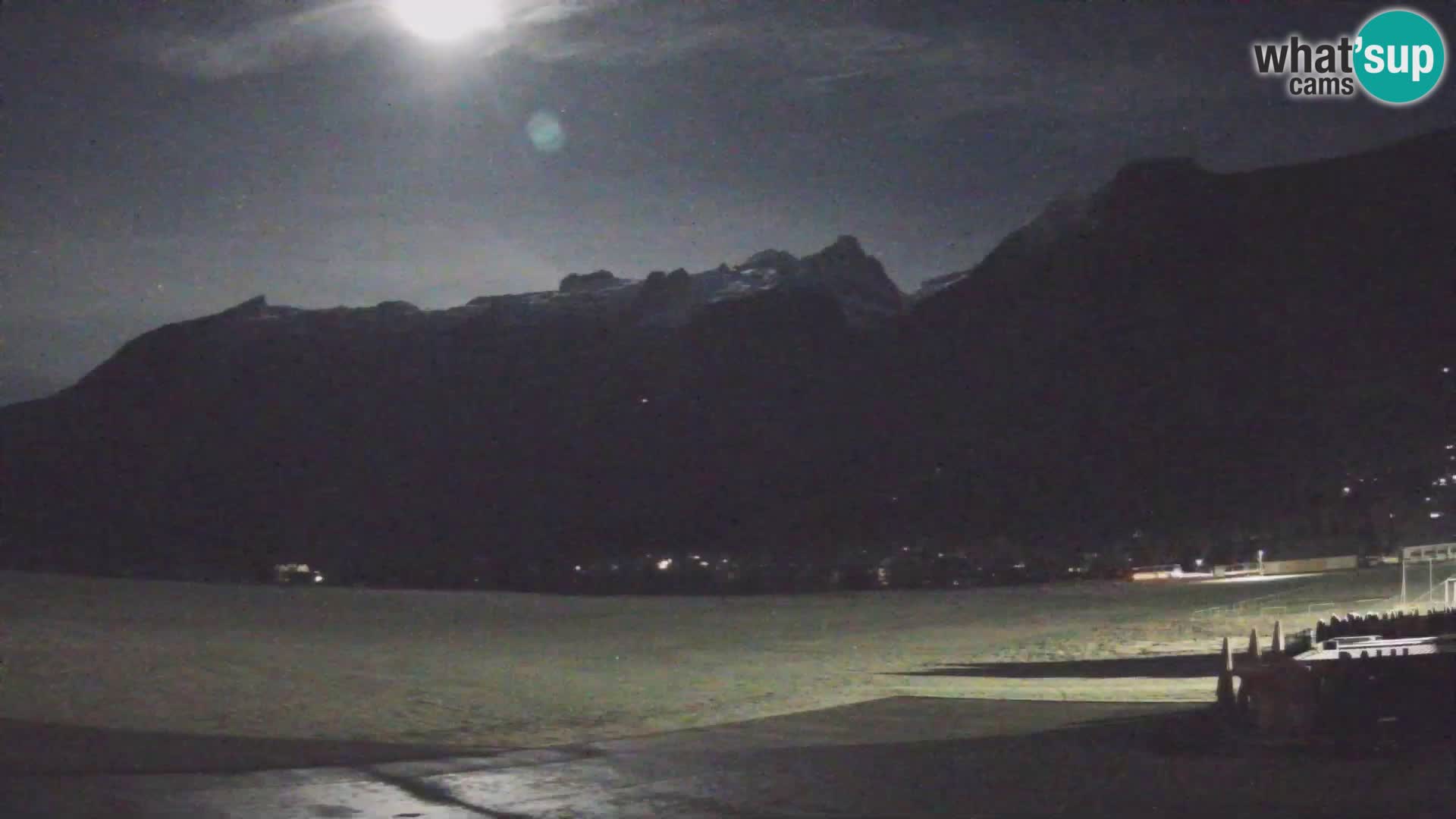 Live webcam Bovec airport – View to Kanin