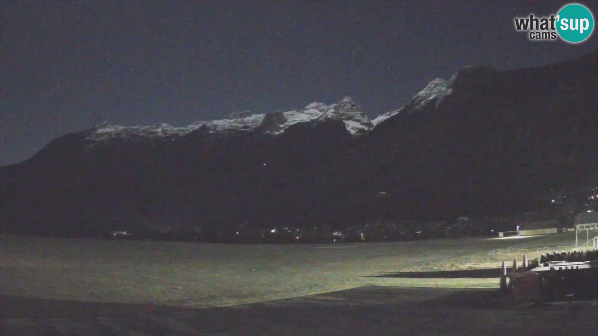 Webcam en direct Aéroport de Bovec – Vue sur Kanin