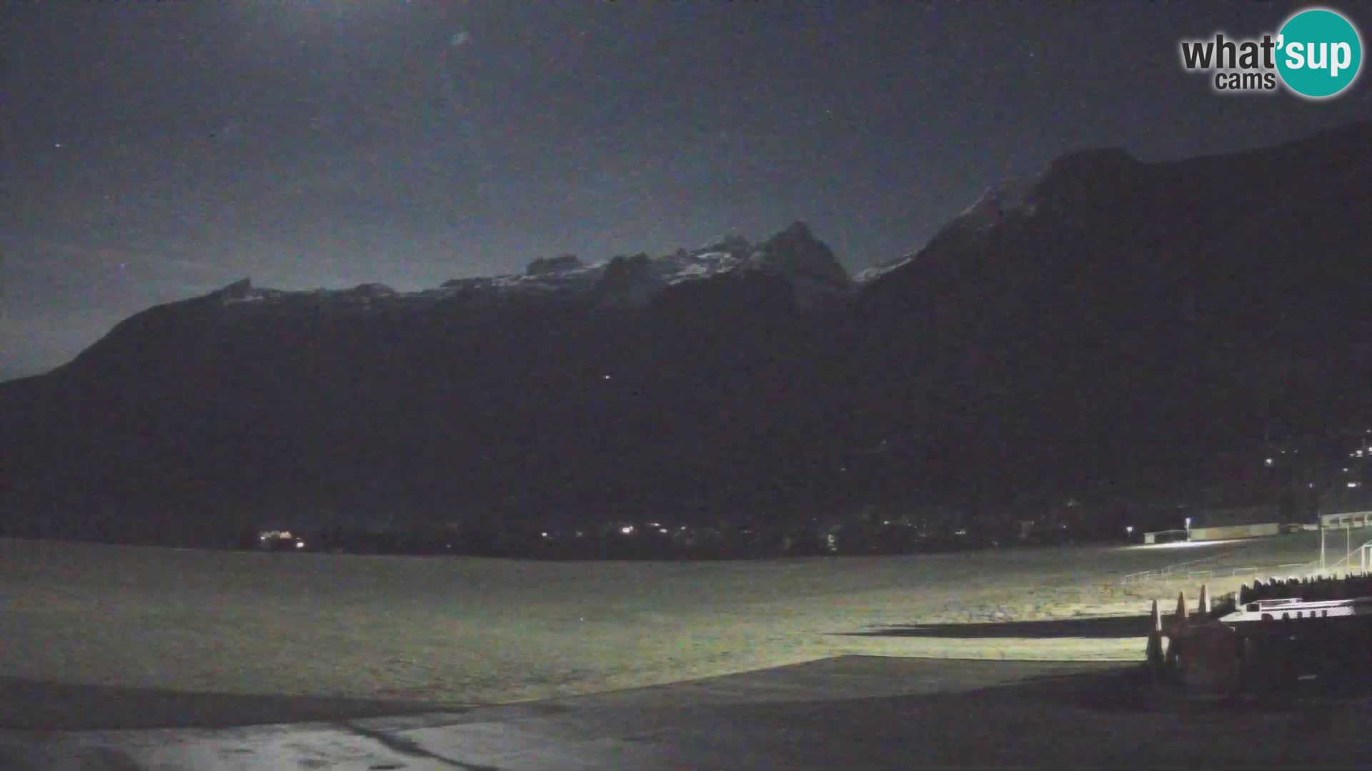 Web kamera uživo Zračna luka Bovec – Pogled na Kanin