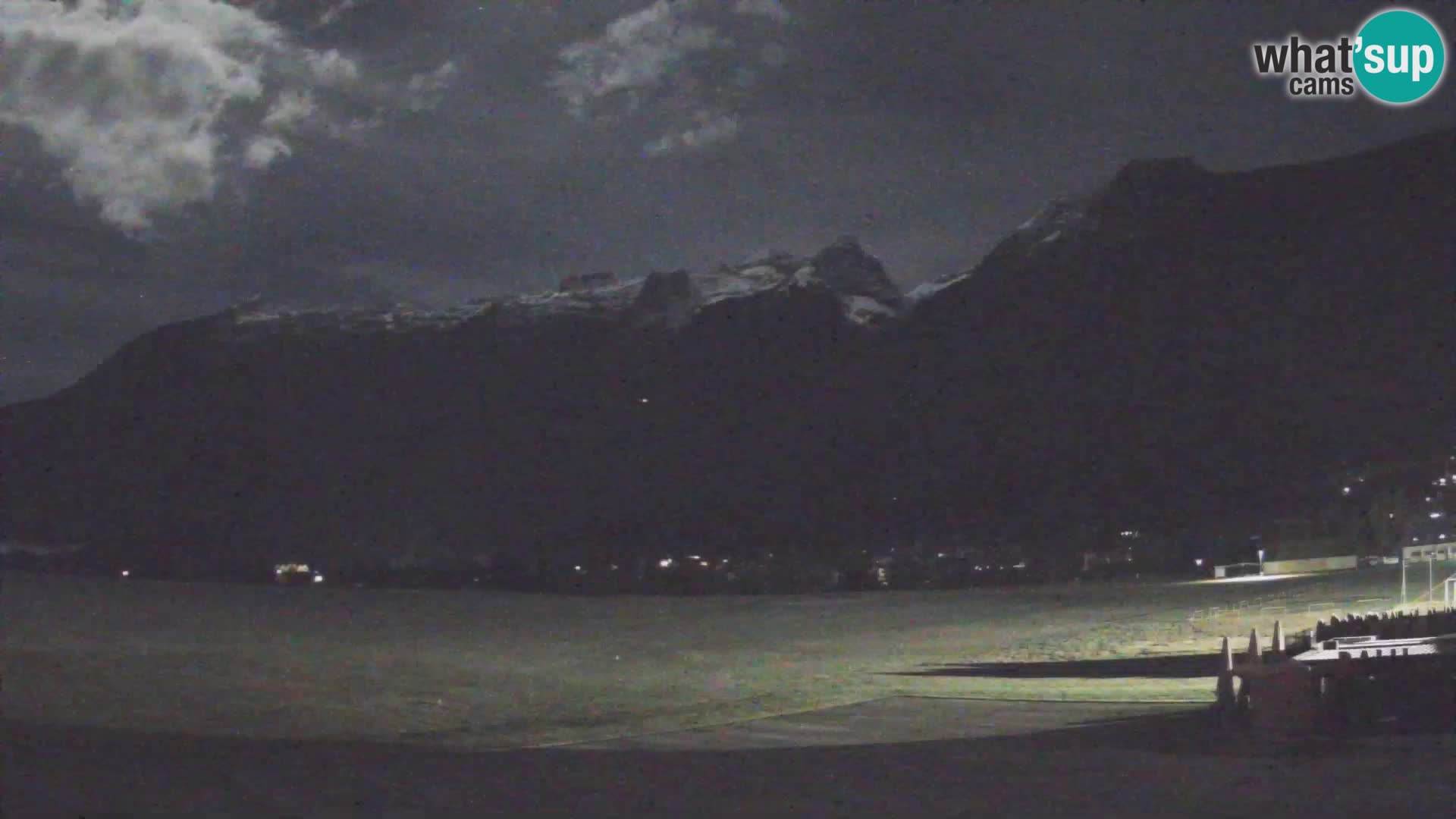 Webcam en direct Aéroport de Bovec – Vue sur Kanin