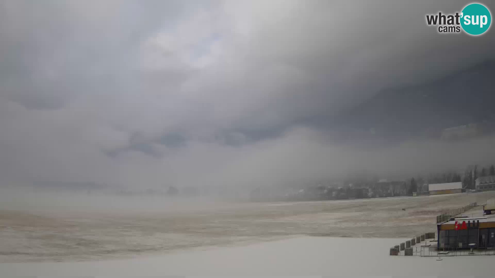 Live webcam Bovec airport – View to Kanin