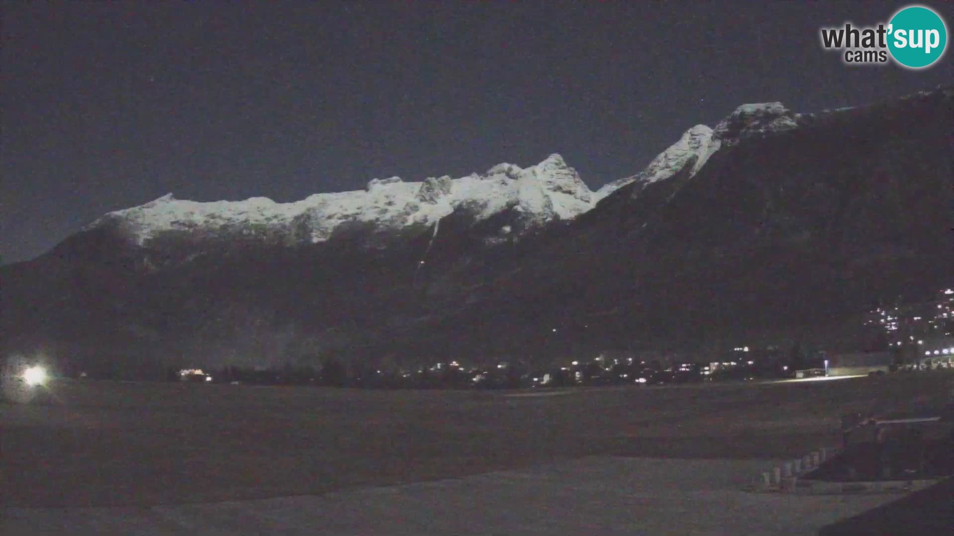 Webcam en direct Aéroport de Bovec – Vue sur Kanin