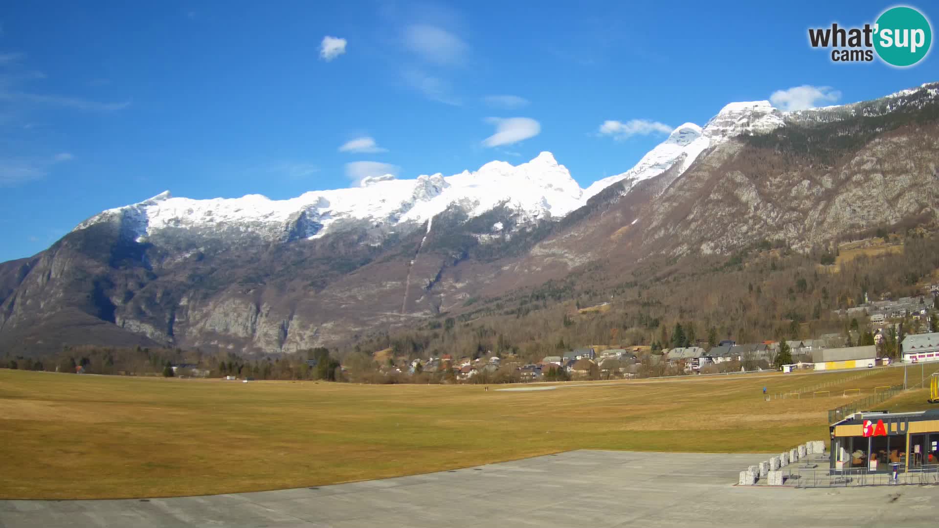 Webcam en direct Aéroport de Bovec – Vue sur Kanin