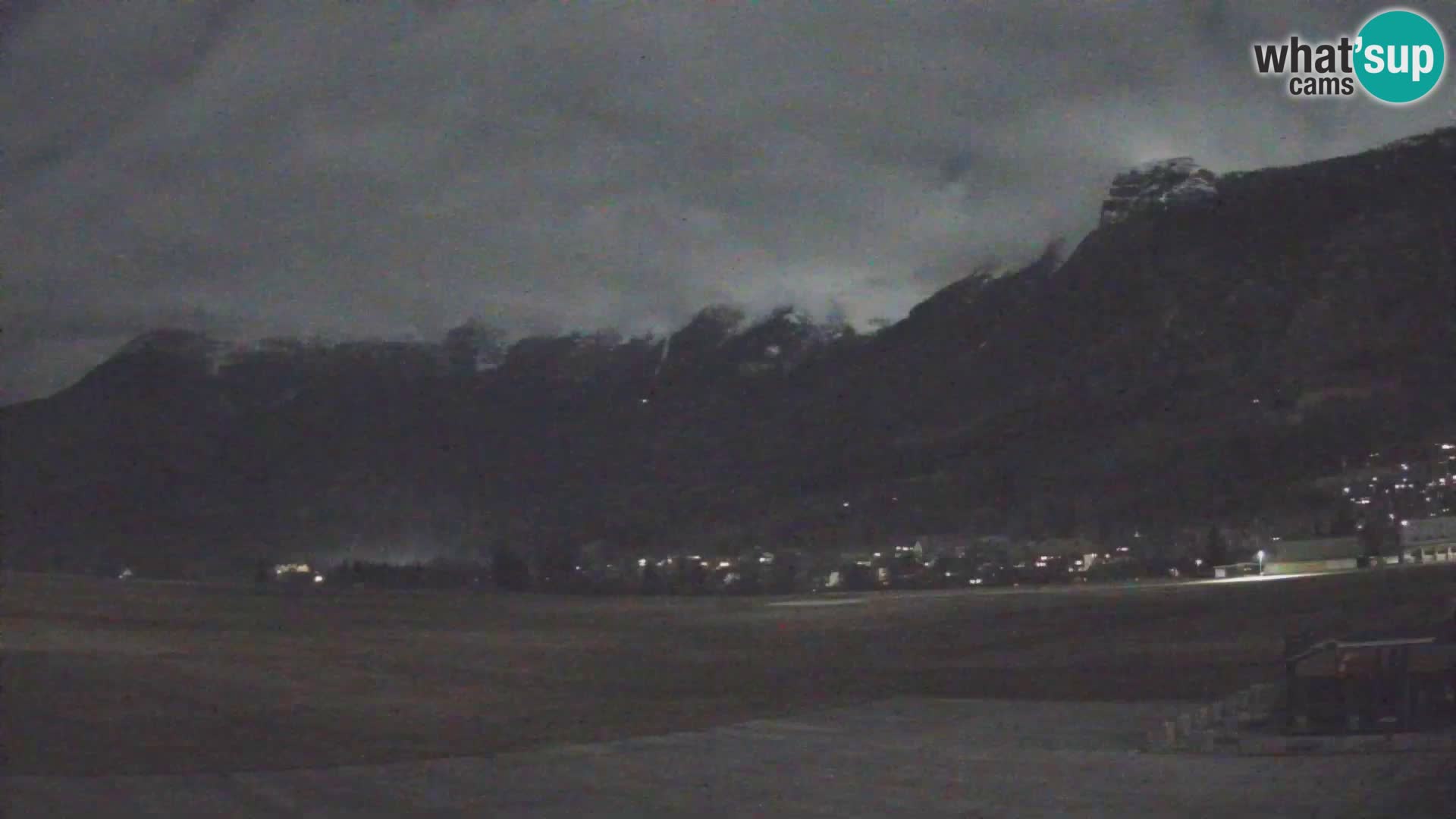 Cámara web en vivo Aeropuerto de Bovec – Vista a Kanin