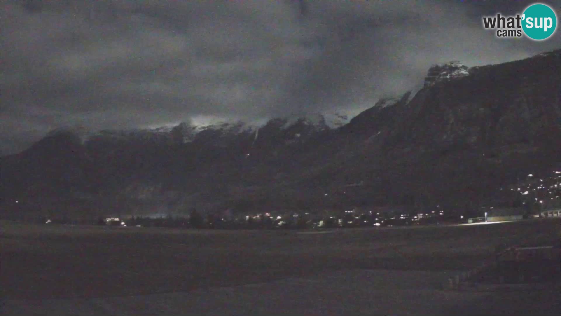 Live webcam Bovec airport – View to Kanin