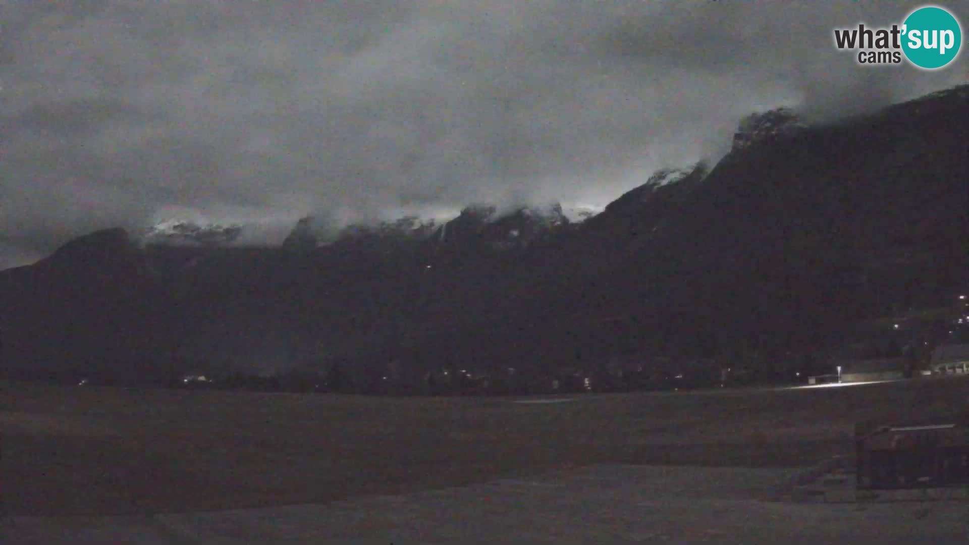 Live webcam Bovec airport – View to Kanin