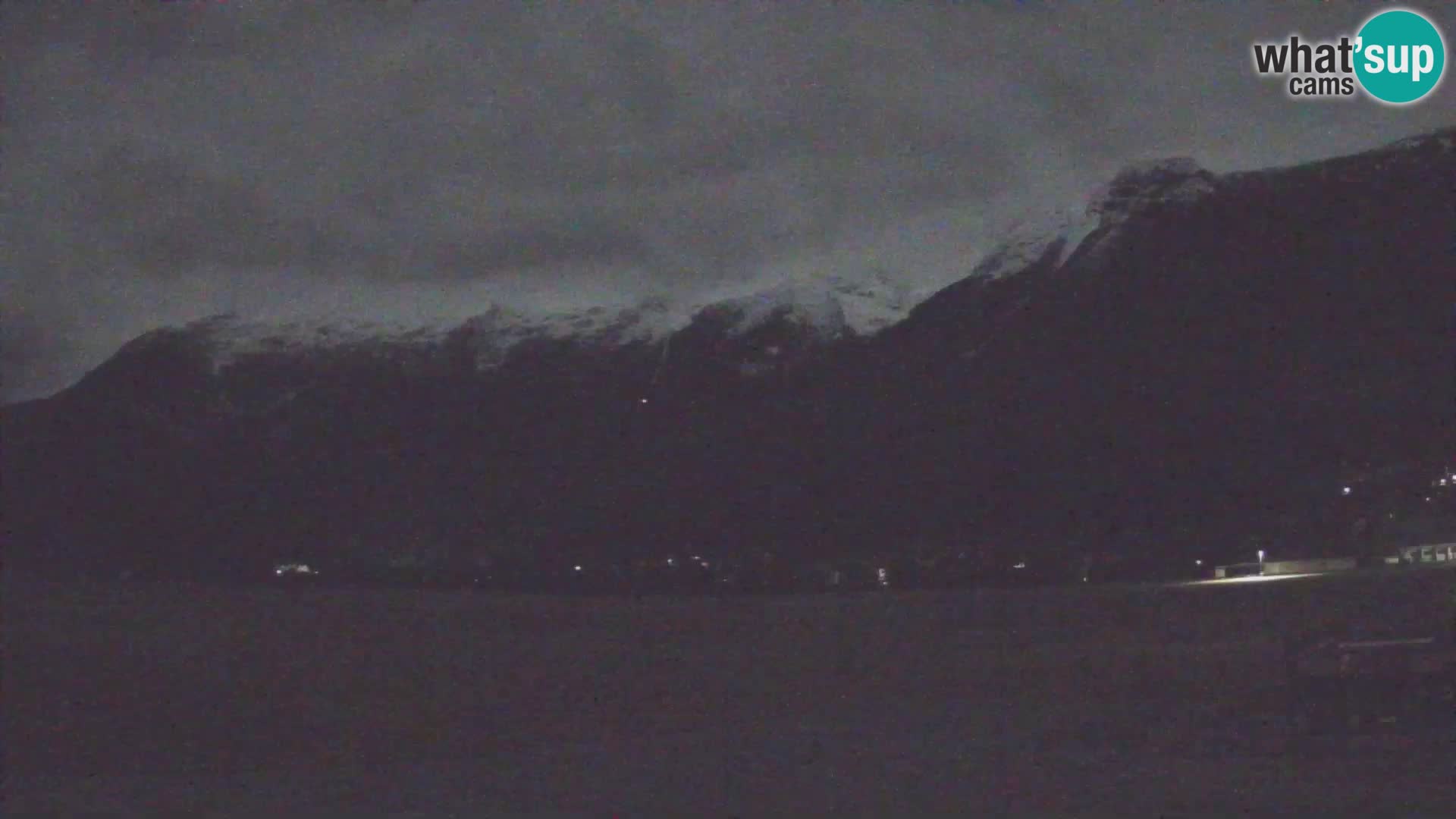 Web kamera uživo Zračna luka Bovec – Pogled na Kanin