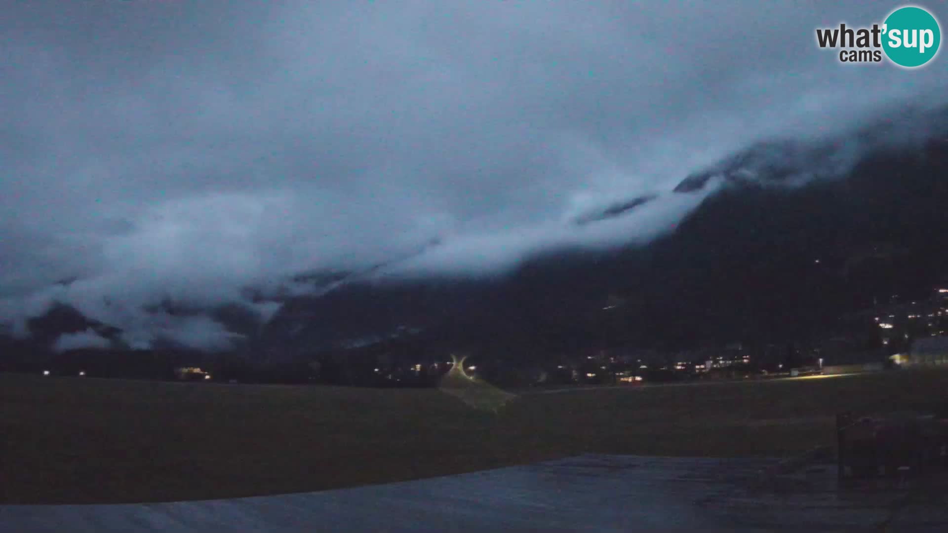 Web kamera uživo Zračna luka Bovec – Pogled na Kanin